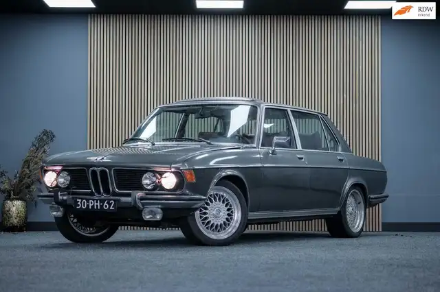 BMW Autres 2.5 / 2.8 / 3.0 3.3 Li | Automatic