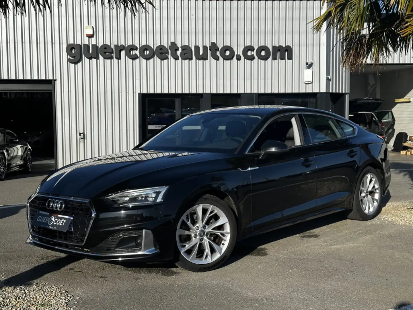 Audi A5 35 TDI 163CH BUSINESS LINE S TRONIC 7 9CV Noir - 1