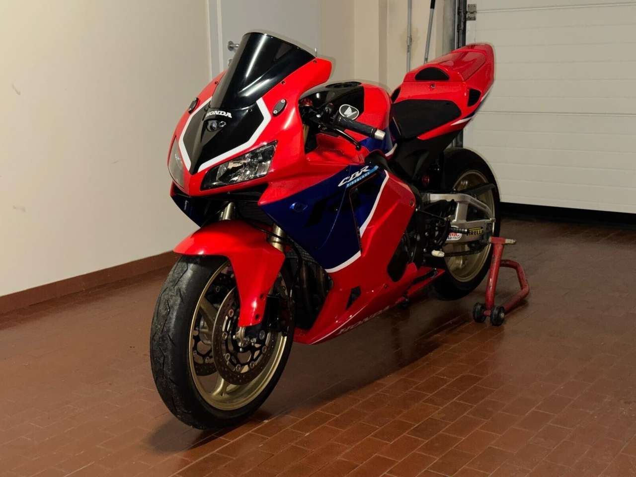 Honda CBR 600 R