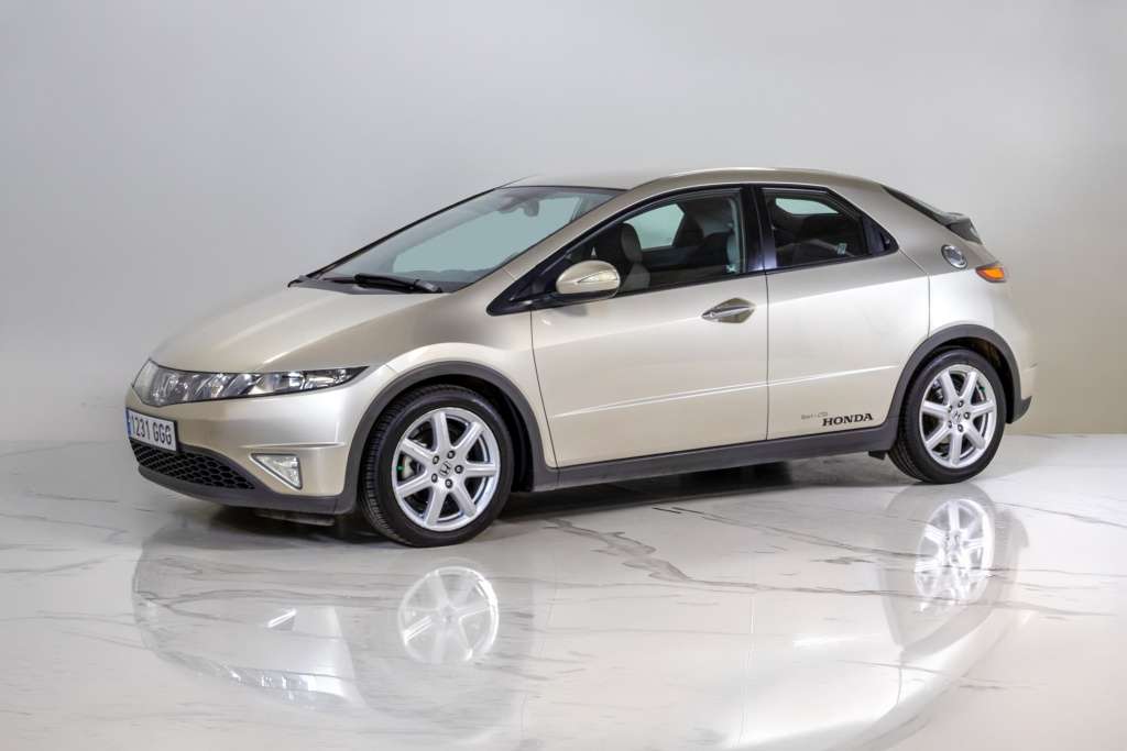 Honda Civic 2.2i-CTDI Sport - foto 1