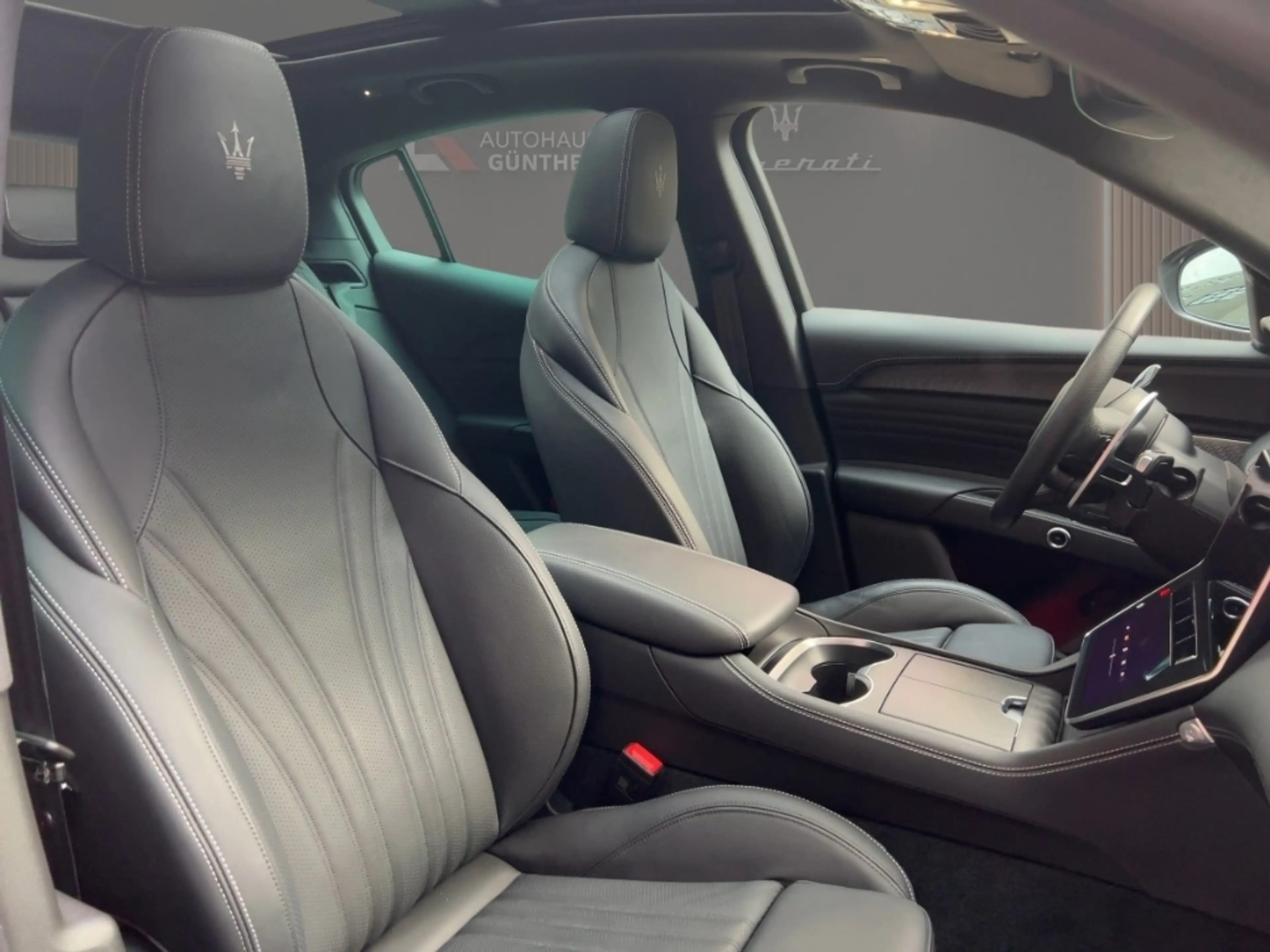 Maserati Grecale MODENA Garantie bis 01/2031 Top-Ausstattung — photo 10