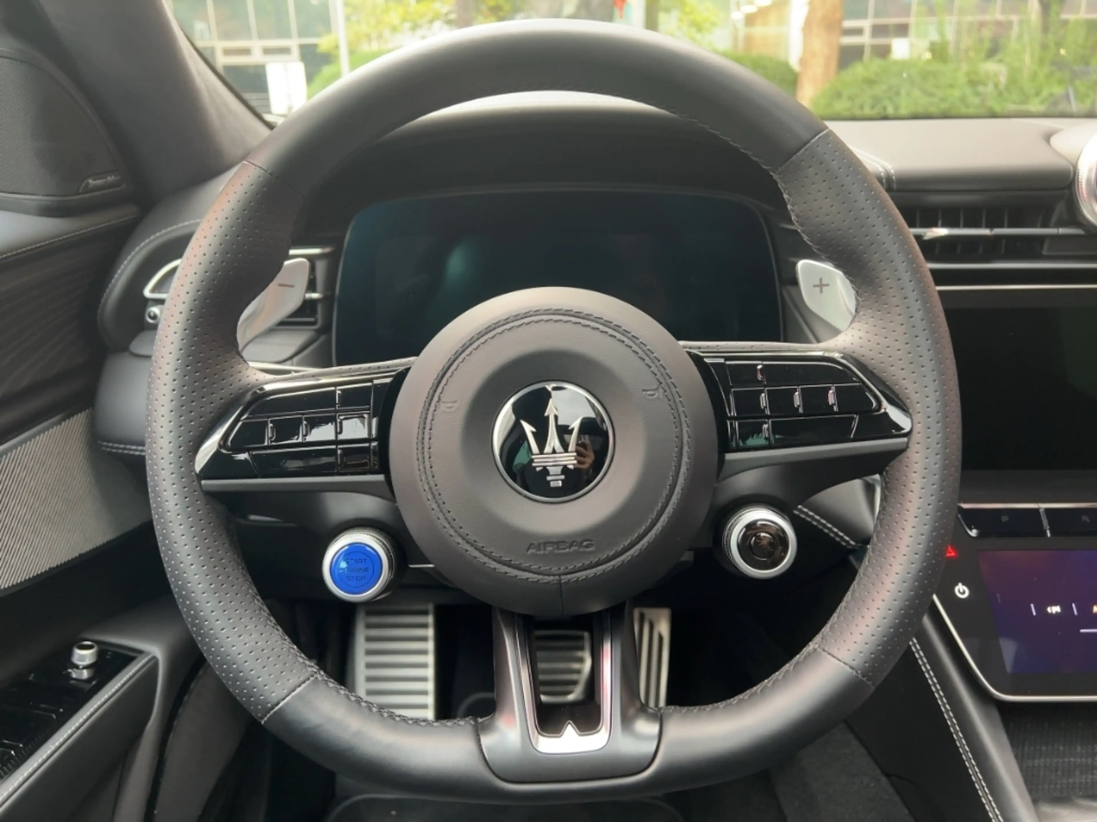 Maserati Grecale MODENA Garantie bis 01/2031 Top-Ausstattung — photo 9