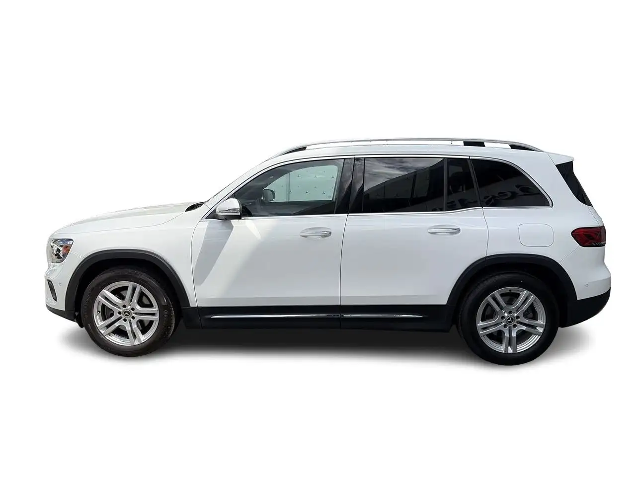 Mercedes-Benz GLB снимка Mercedes-Benz GLB