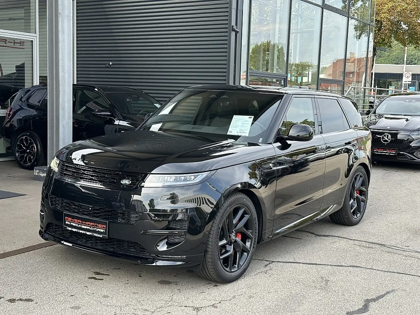 Land Rover Range Rover Sport P460e PHEV AWD Dynamic SE Aut. Schwarz - 1