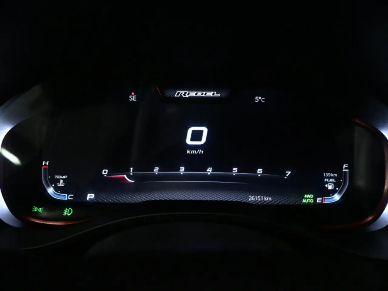 RAM 1500 снимка RAM 1500