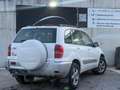Toyota RAV4 2,0 D-4D Basis 4X4 Weiß - thumbnail 4