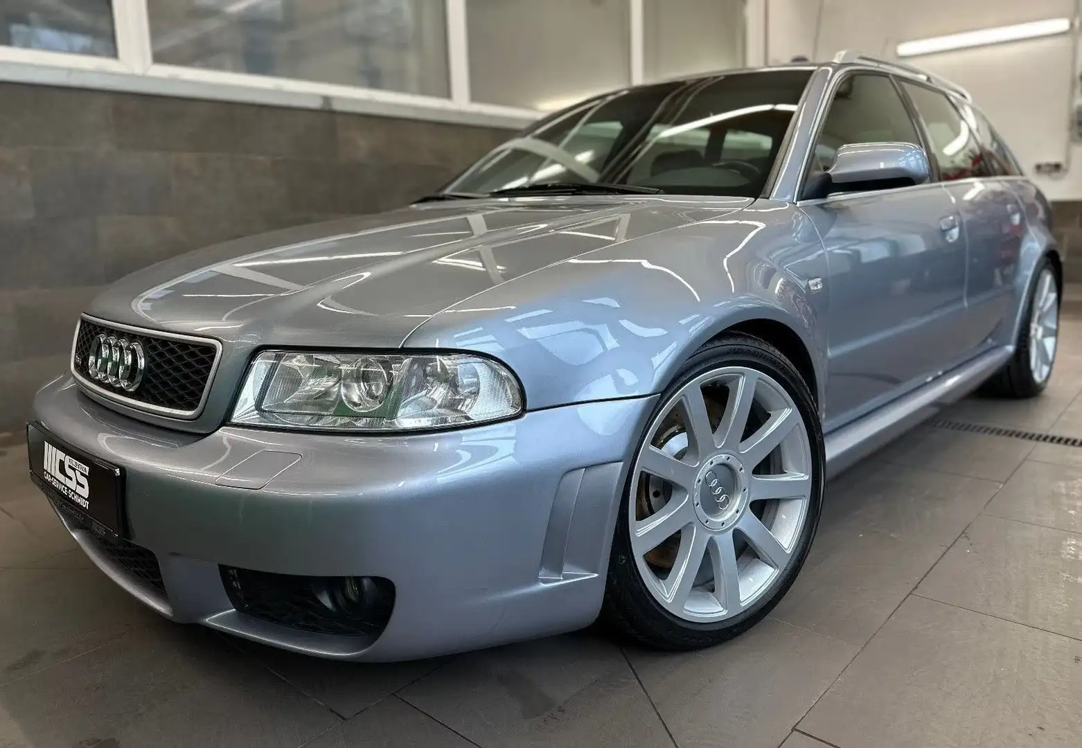 Audi RS4 2.7 quattro TOP Zustand TÜV+ Inspektion NEU Silber - 1