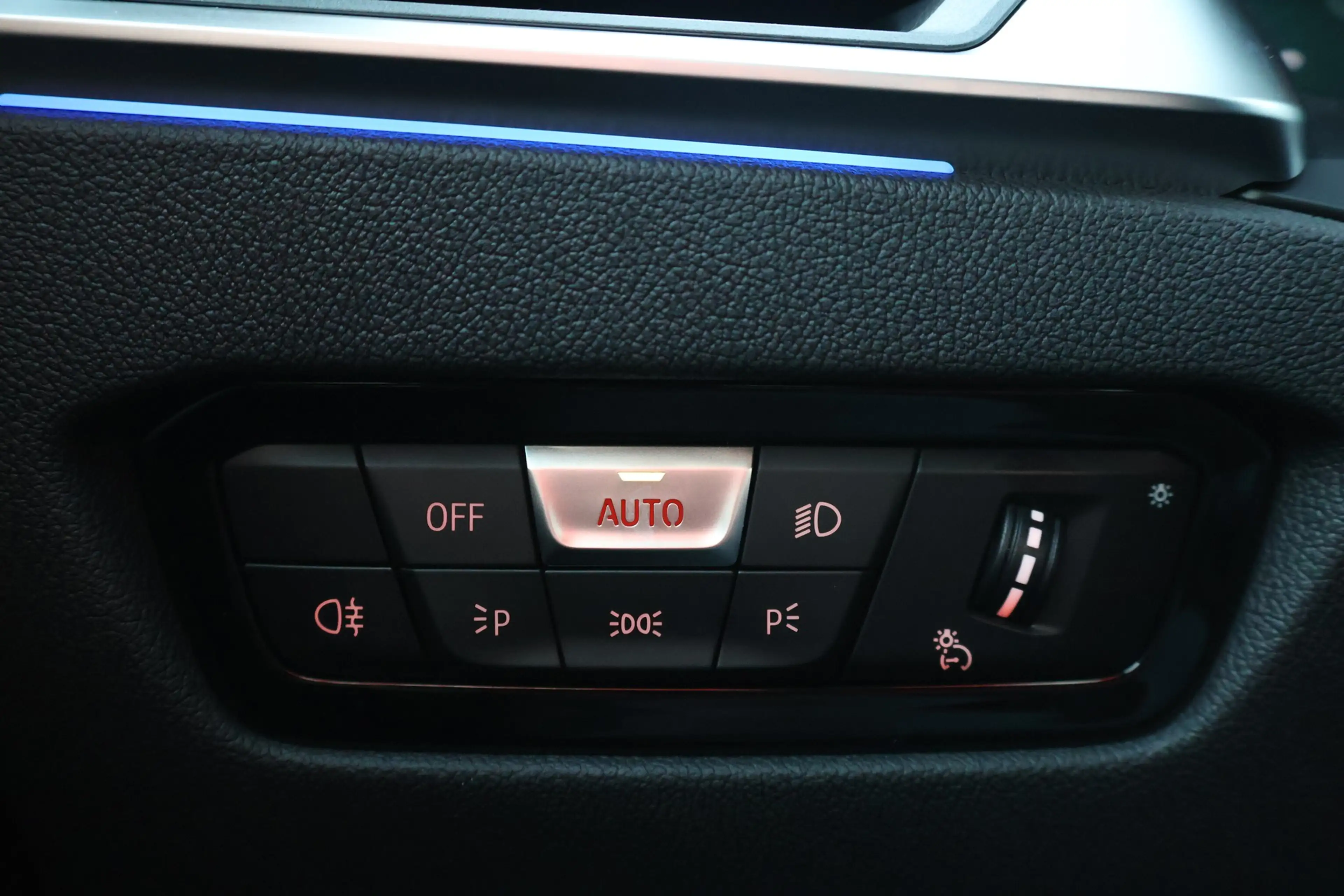 BMW 420 420d xDrive Gran Coupe Laser Navi ACC Leder PDC — photo 14