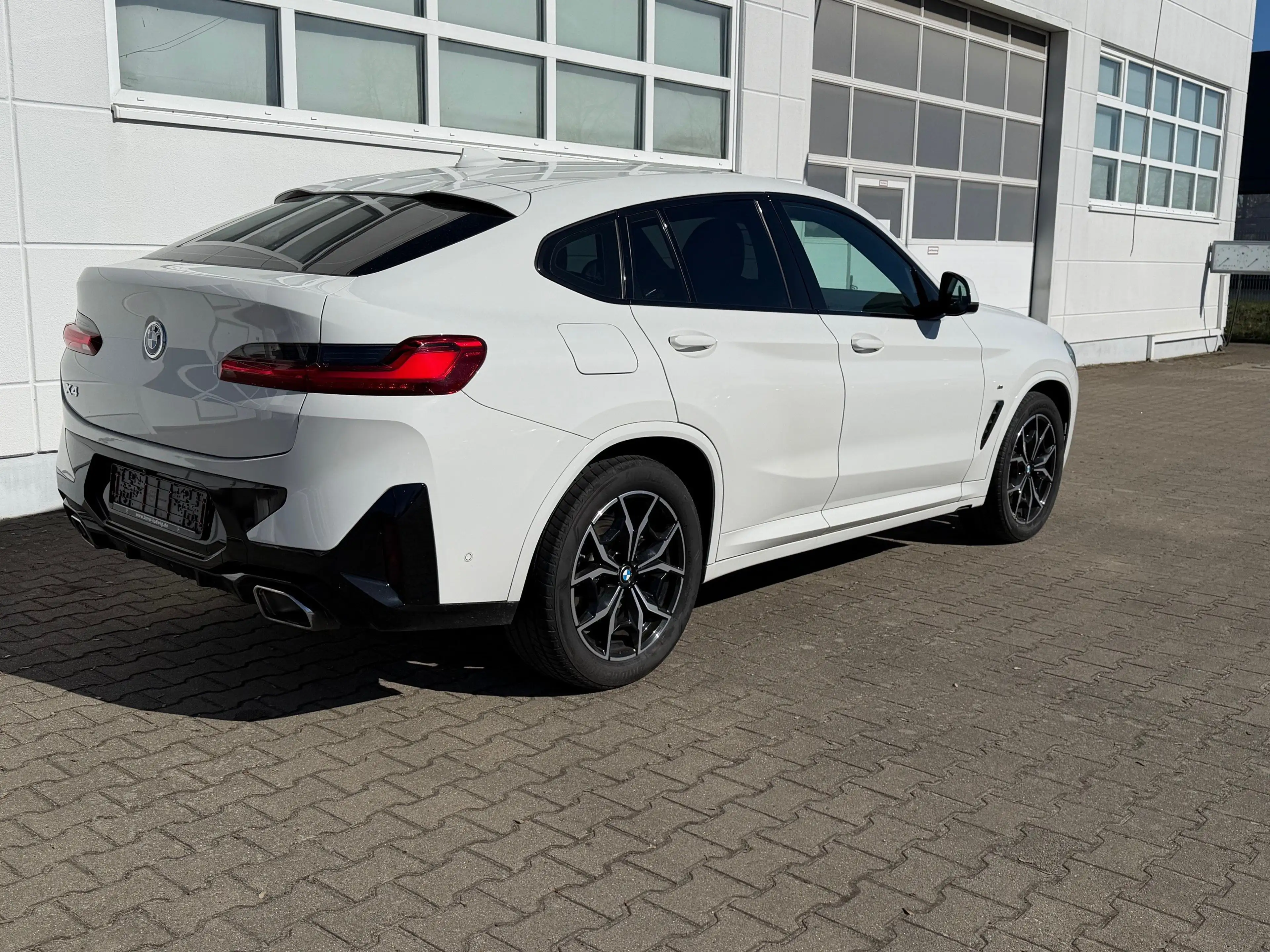 BMW X4 xDrive20d (ab 2021) M Sportpaket HiFi DAB — photo 5