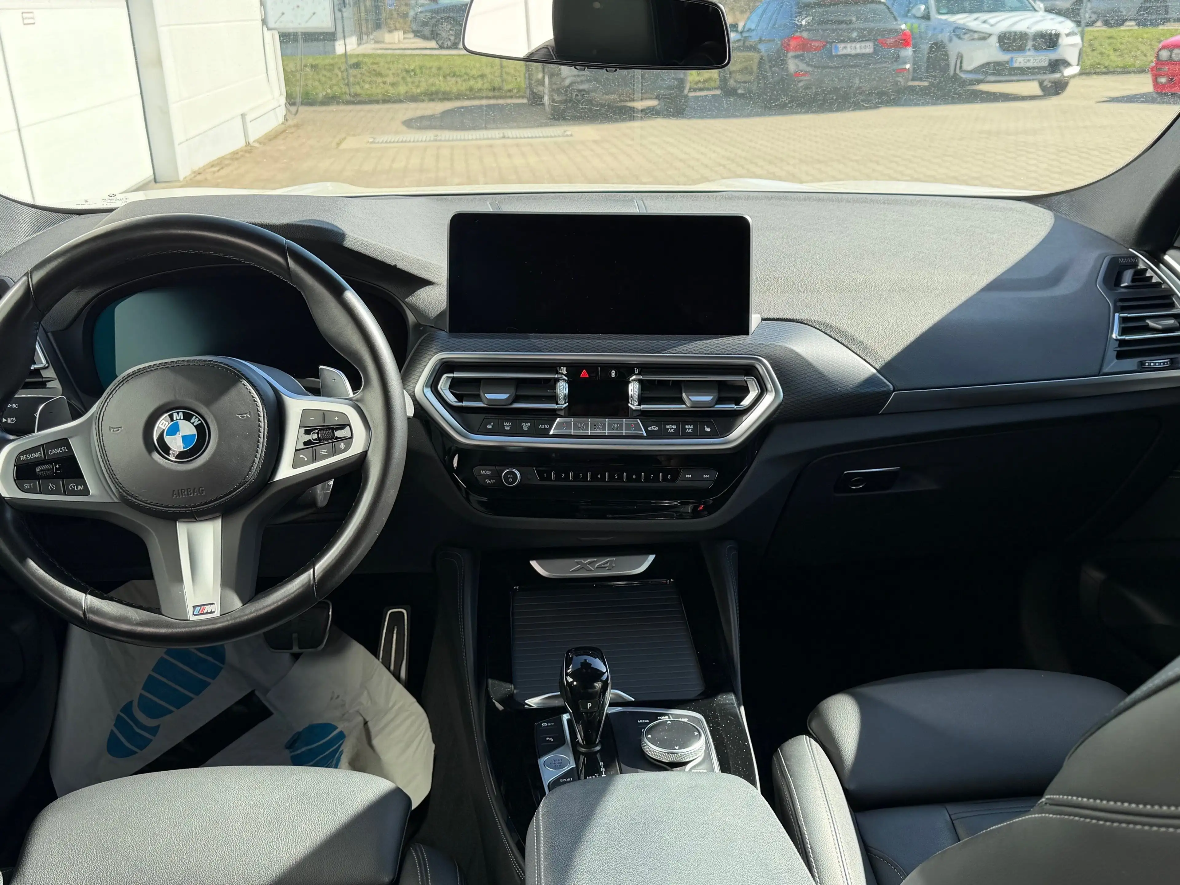 BMW X4 xDrive20d (ab 2021) M Sportpaket HiFi DAB — photo 8