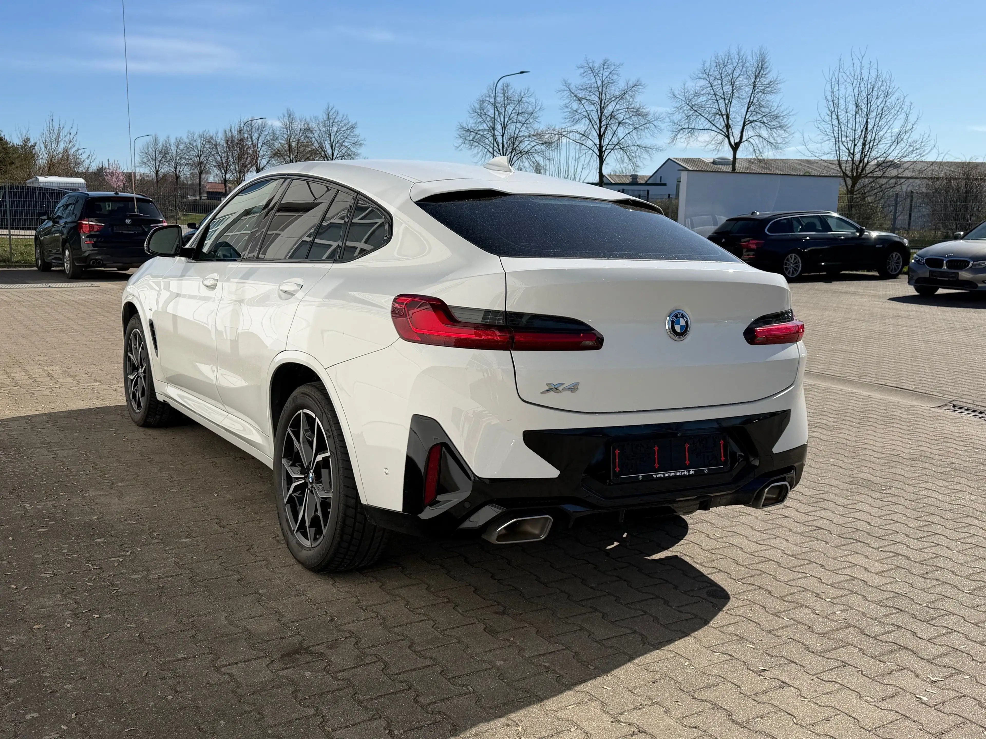 BMW X4 xDrive20d (ab 2021) M Sportpaket HiFi DAB — photo 7
