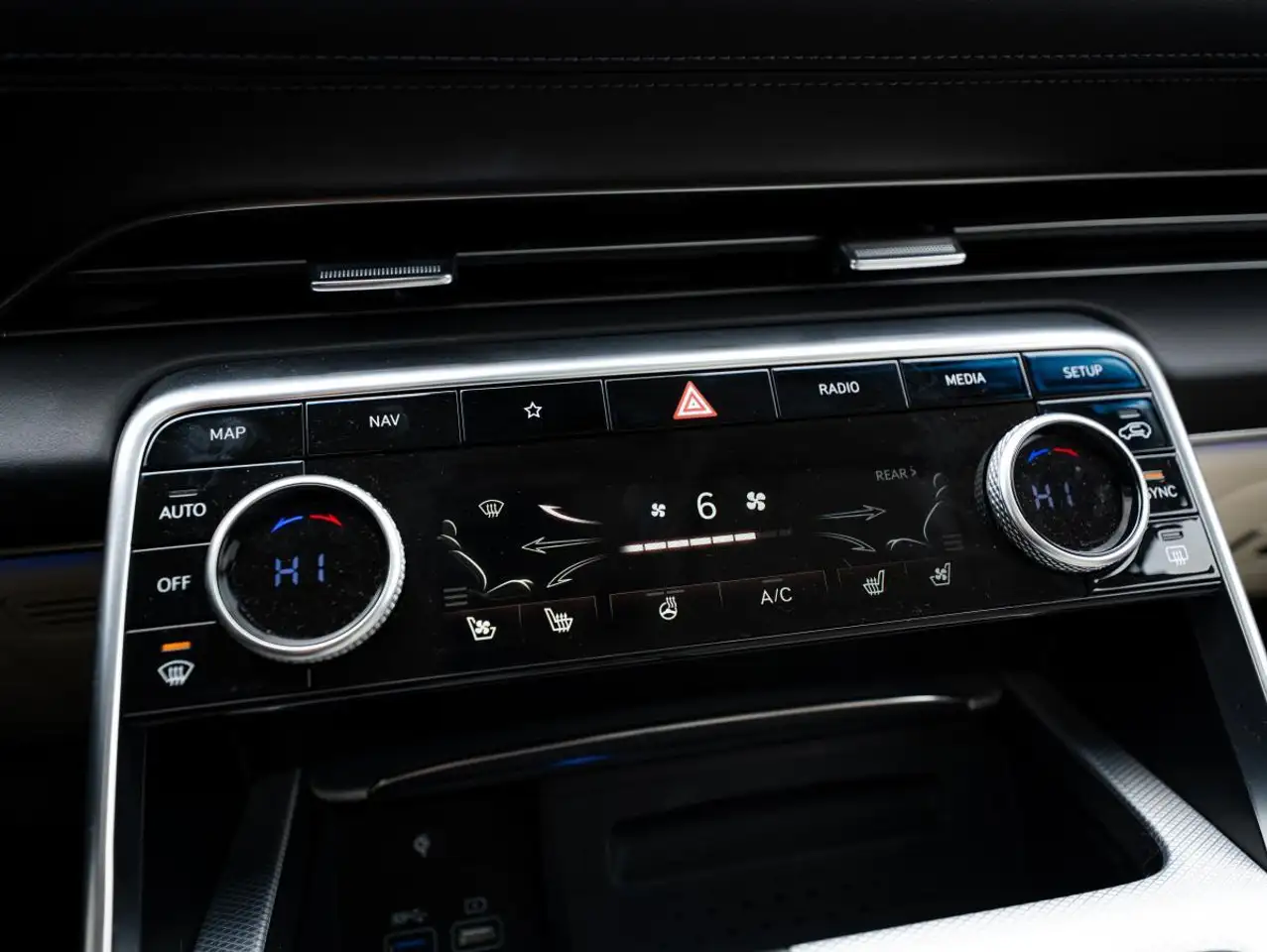 Genesis GV80 снимка Genesis GV80