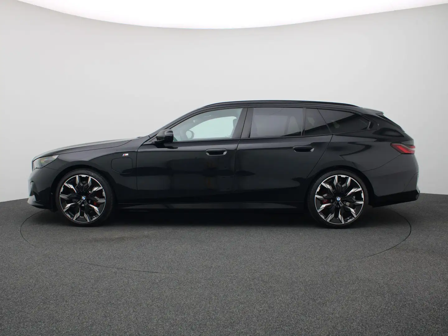BMW 530 5-serie Touring 530e M Sport Edition 299PK AUT. Pa Zwart - 2
