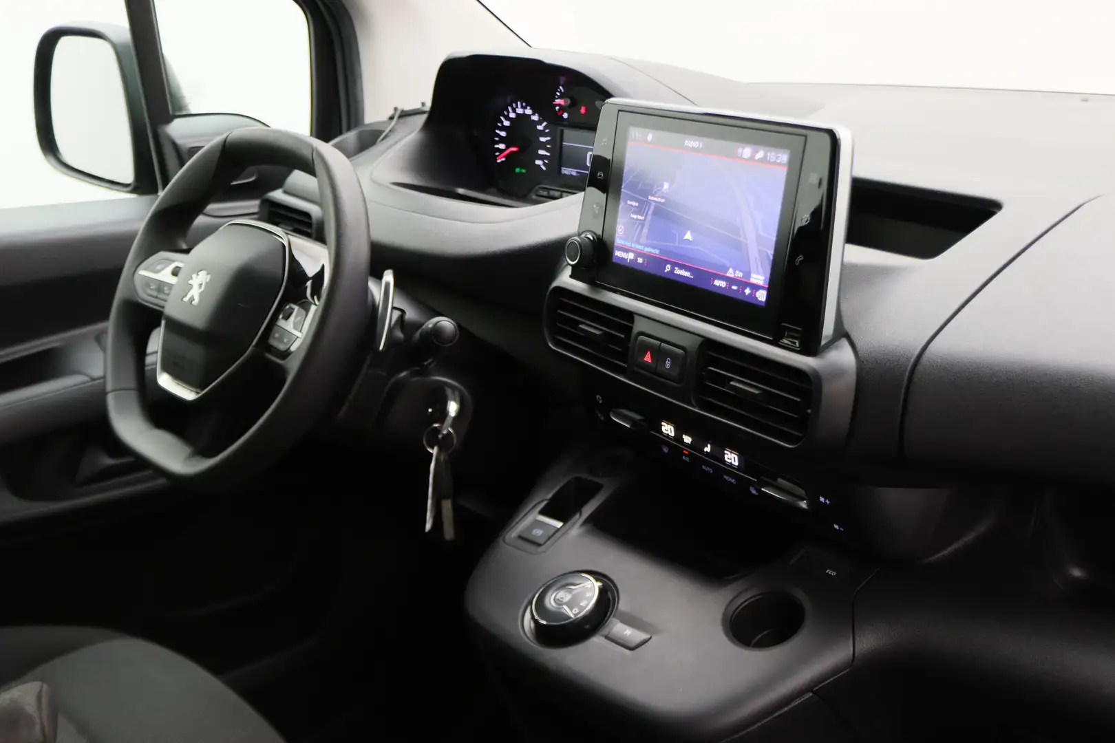 Peugeot Partner 1.5 BlueHDI Asphalt Automaat Climate, Cruise, Came Zwart - 2