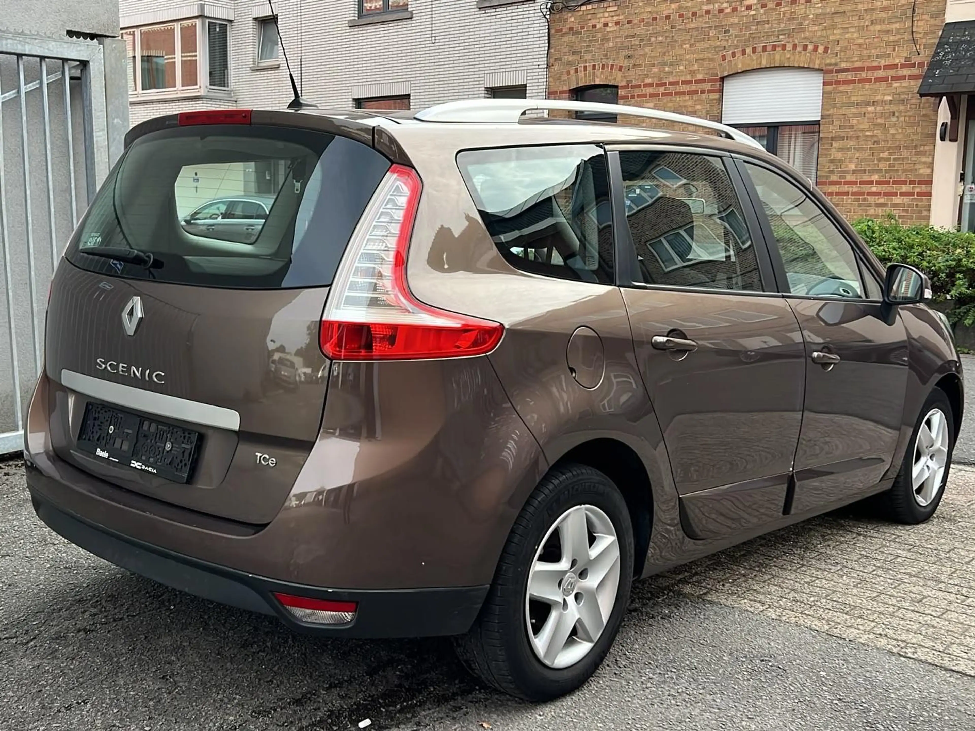 Renault Grand Scenic Grand Scénic 1.2 TCe Energy R-Movie 7 pl  12 mois de garantie — photo 6