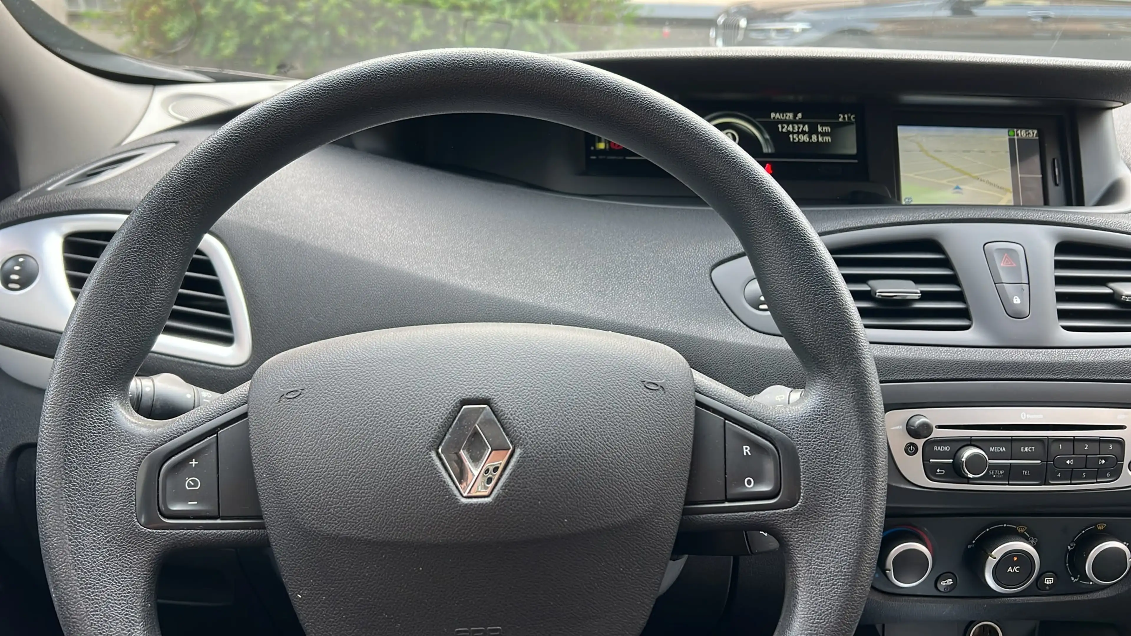 Renault Grand Scenic Grand Scénic 1.2 TCe Energy R-Movie 7 pl  12 mois de garantie — photo 11