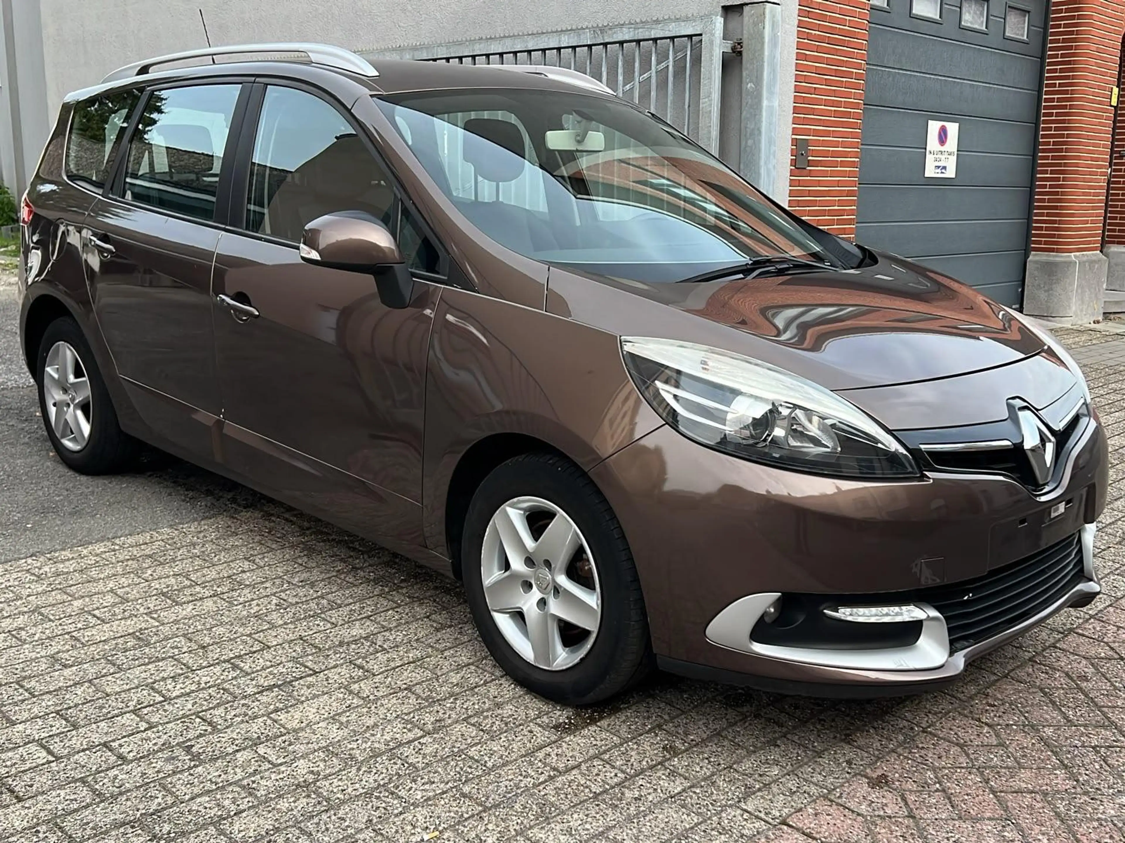 Renault Grand Scenic Grand Scénic 1.2 TCe Energy R-Movie 7 pl  12 mois de garantie — photo 4