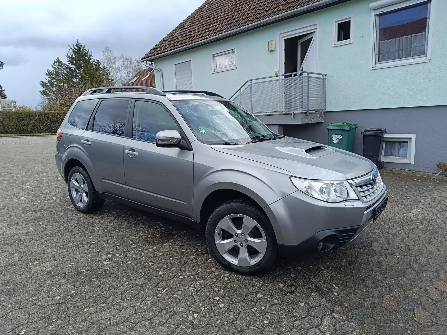 Subaru Forester Forester 2.0D BOXER Gris - 1