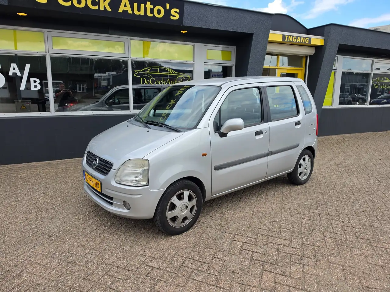 Opel Agila 1.2-16V Elegance, foto 2
