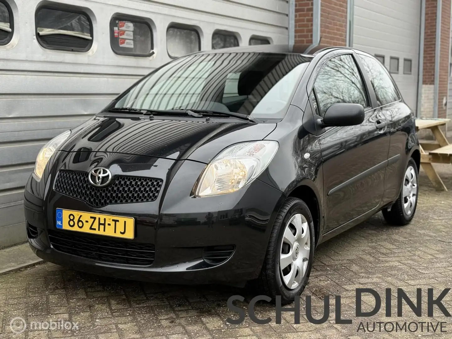 Toyota Yaris 1.0 VVTi Spirit AIRCO|ELEKTRISCHE RAMEN|NIEUWE APK Schwarz - 2