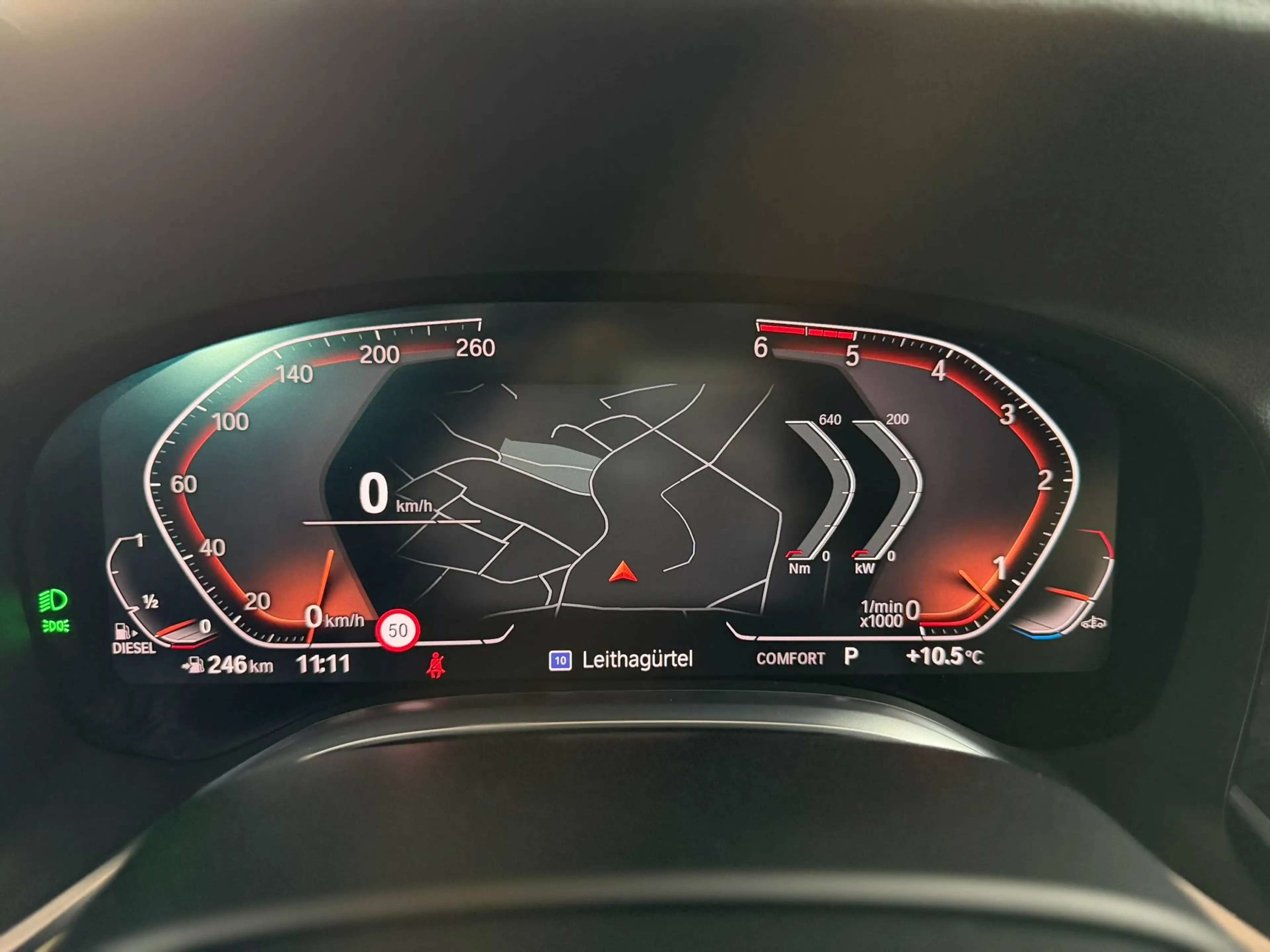 BMW 730 730 d xDrive — photo 14