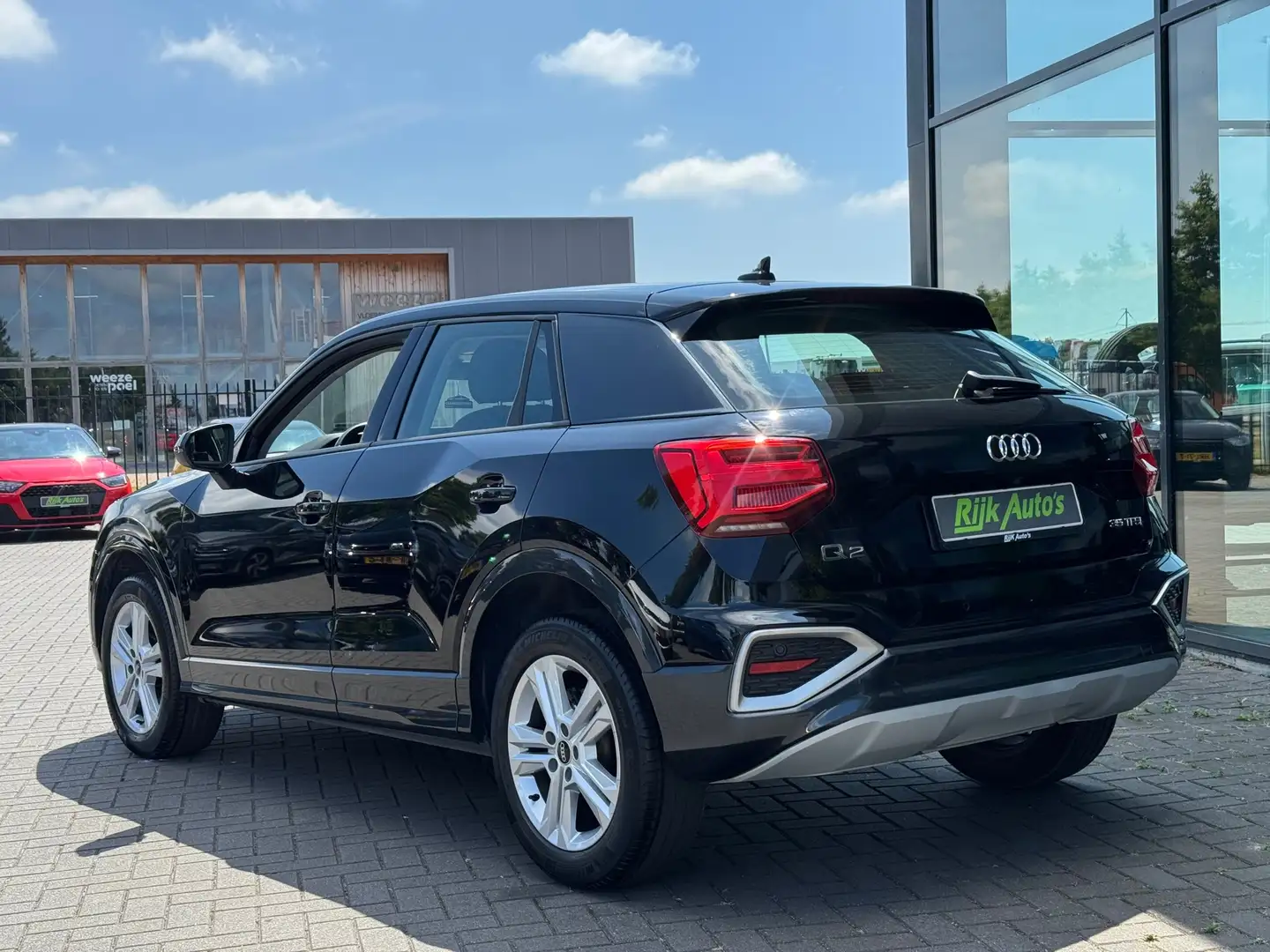 Audi Q2 35 TFSI Advanced * Led * Camera * Stoelverwarming Zwart - 2