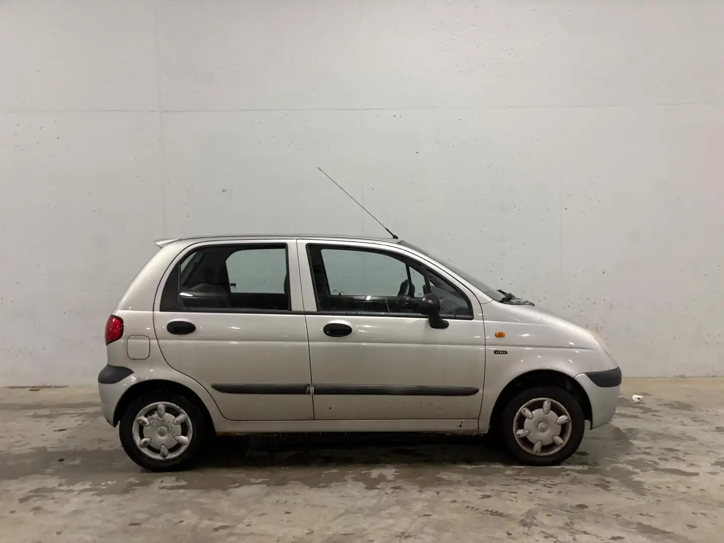 Daewoo Matiz 0.8 Style Stuurbekr. Apk 2026 Grau - 1