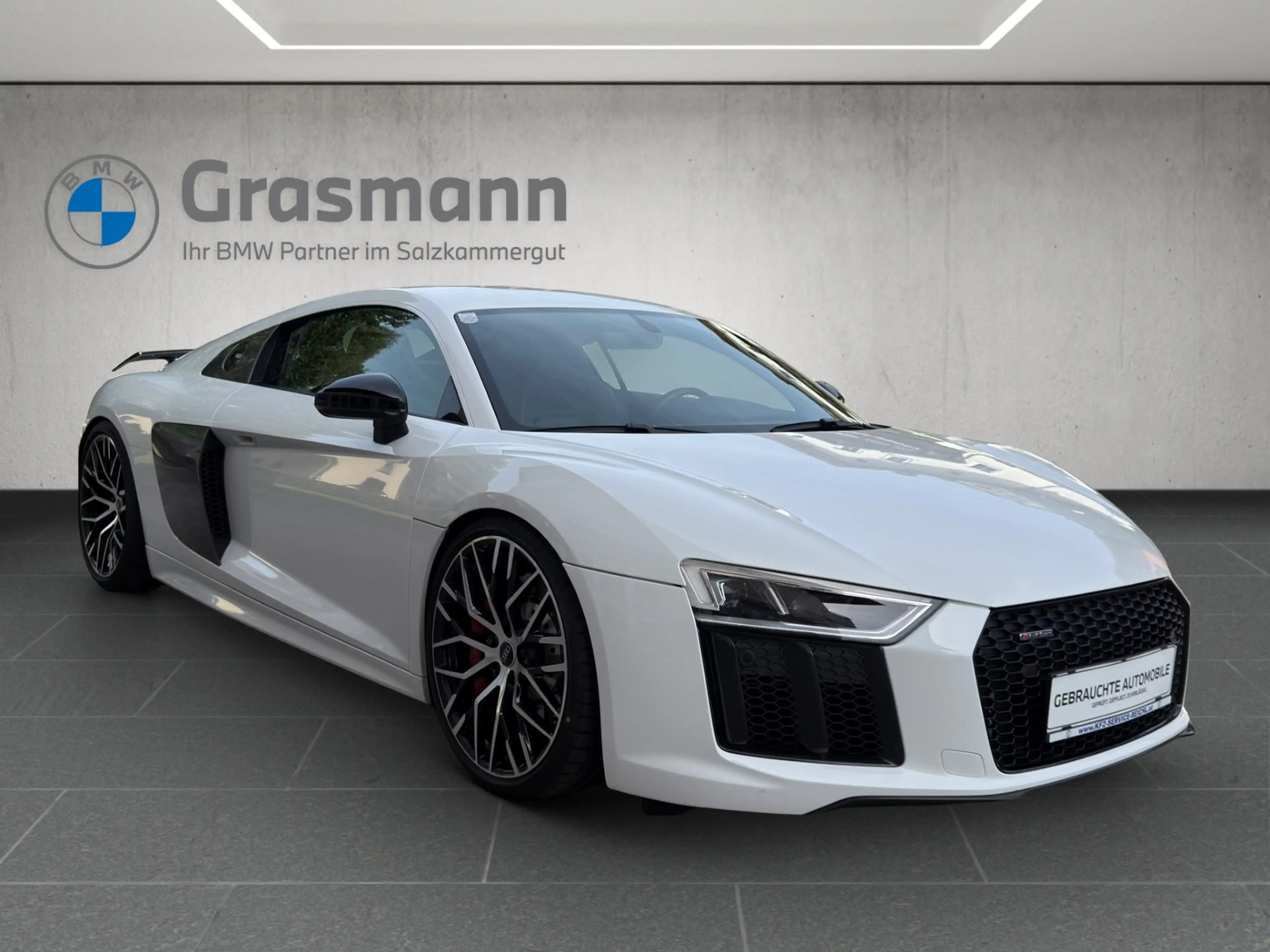 Audi R8 coupe RWS Limited Edition — photo 7