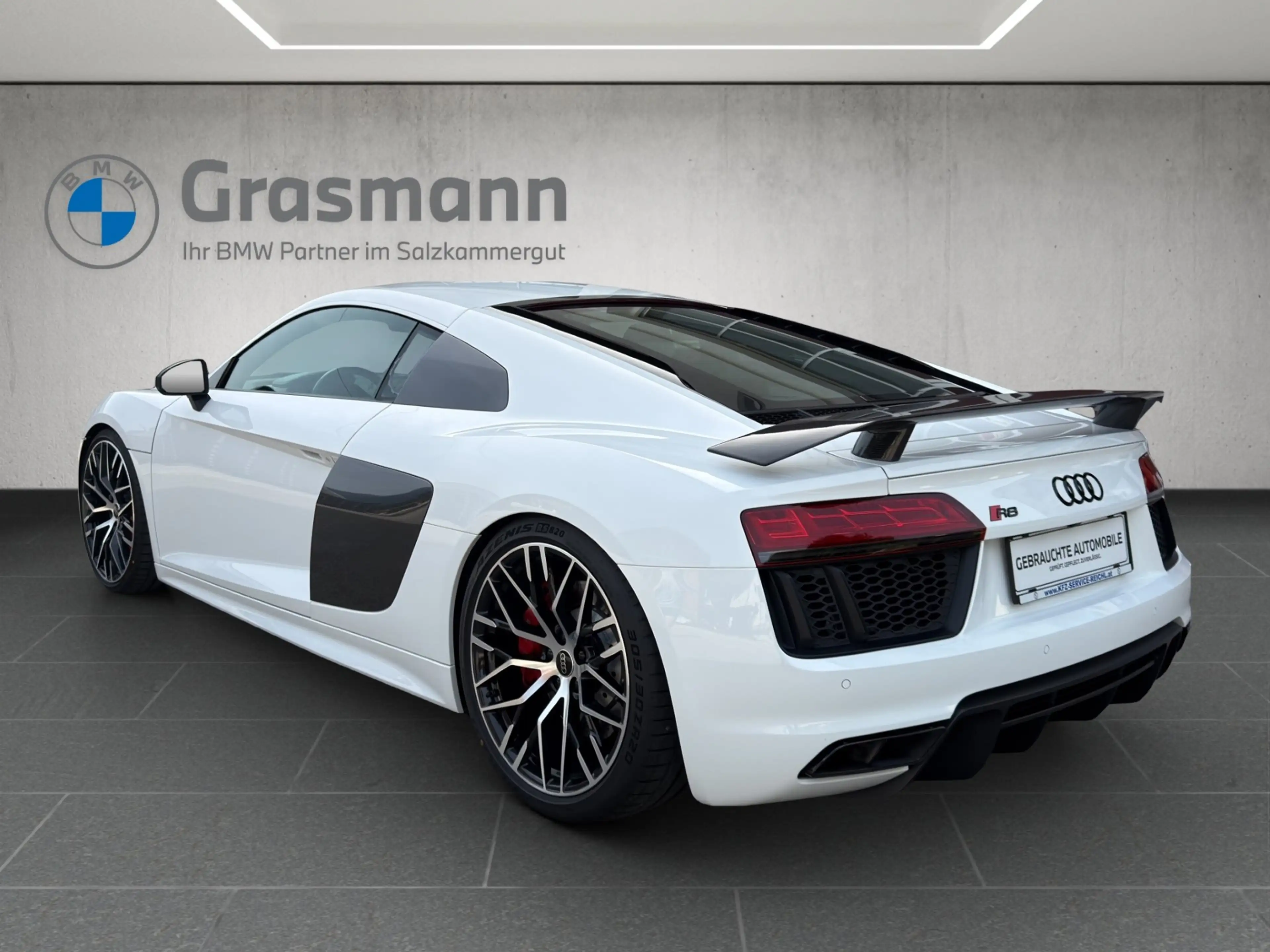 Audi R8 coupe RWS Limited Edition — photo 3