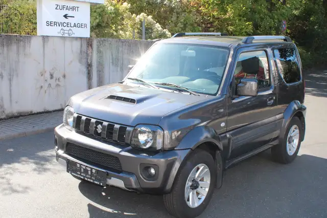 Suzuki Jimny Style Leder Klima Alu Sitzheiz AHK Navi