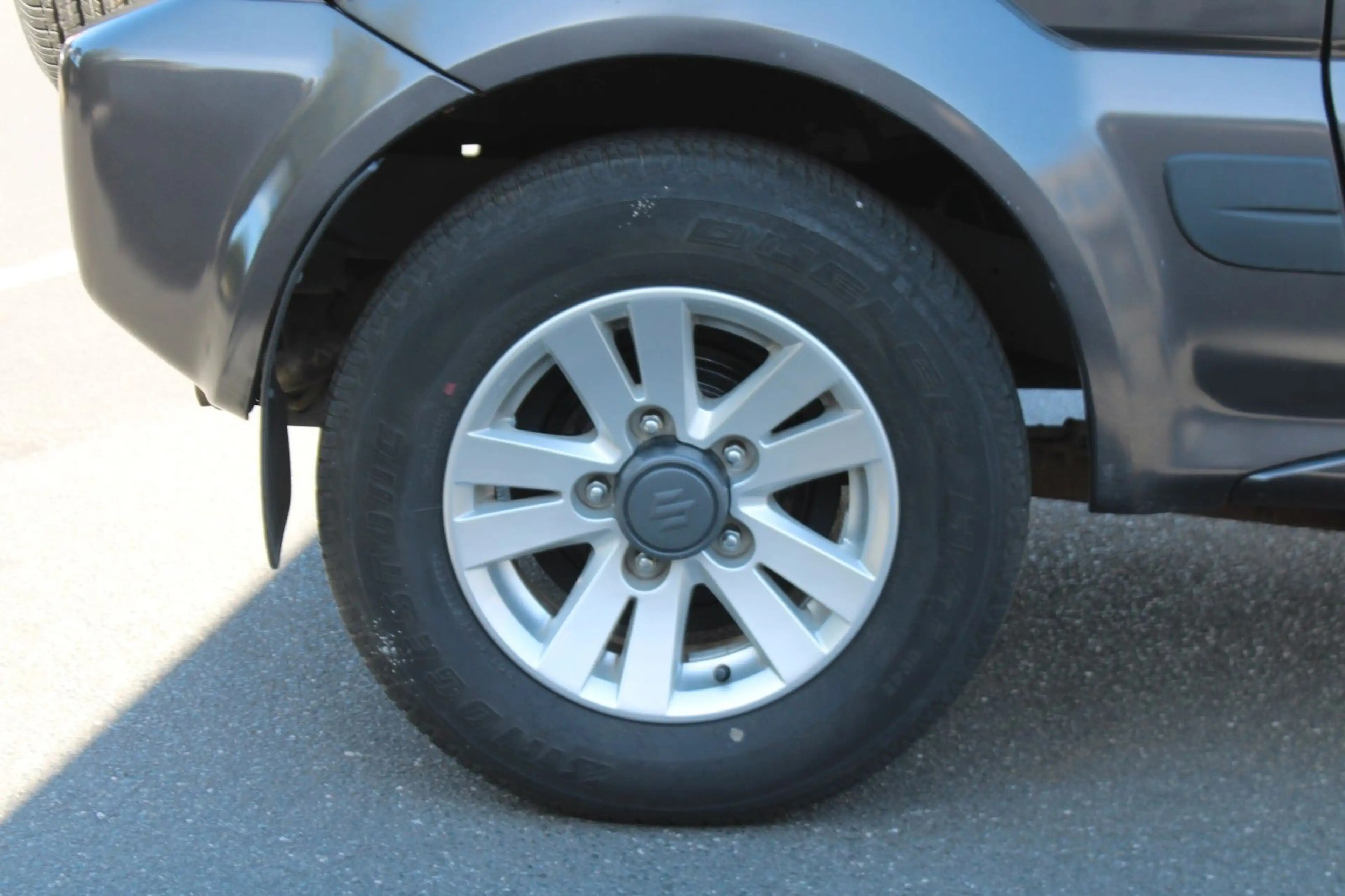 Suzuki Jimny Style Leder Klima Alu Sitzheiz AHK — photo 21