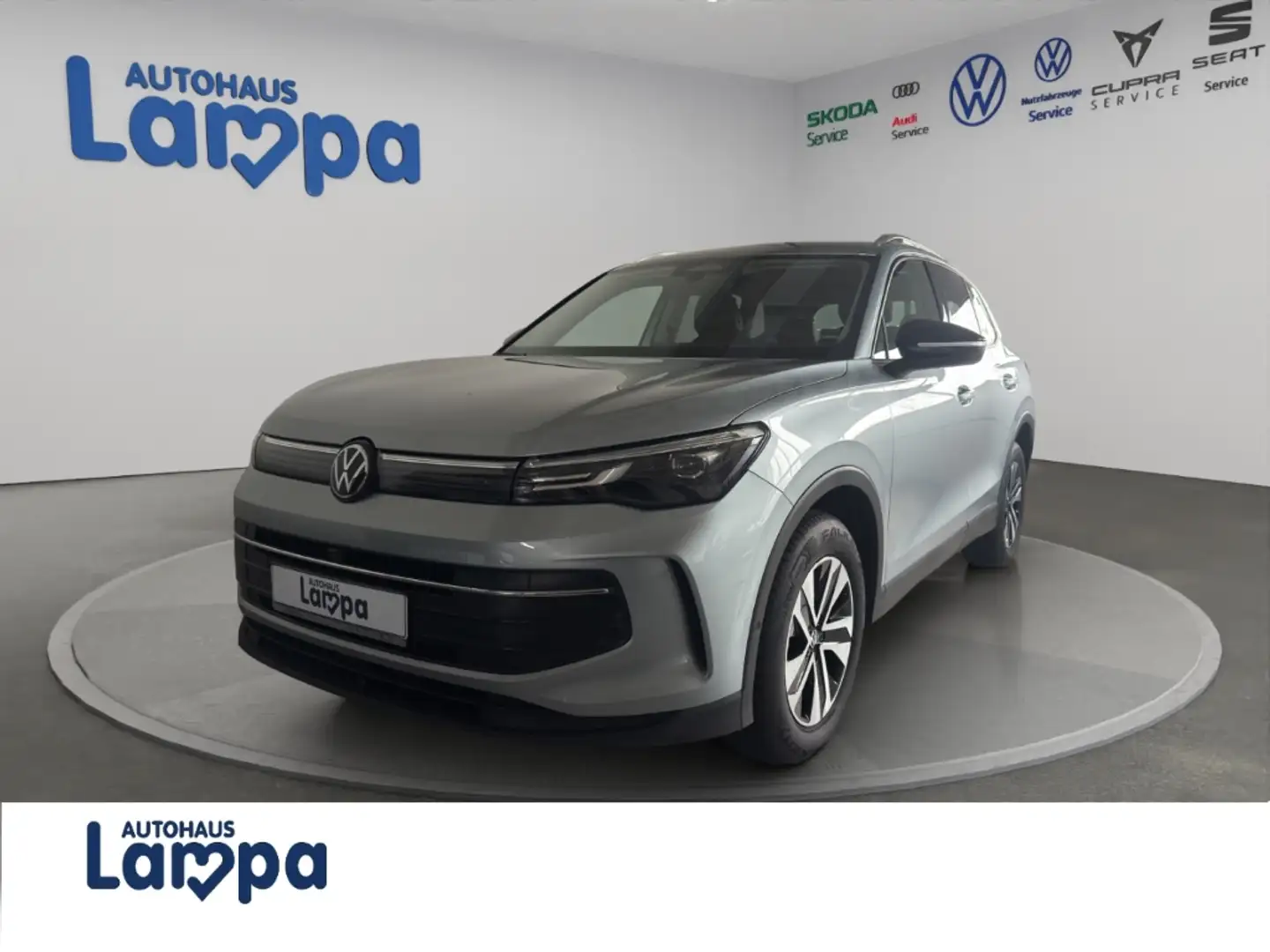 Volkswagen Tiguan ENERGY 1.5 eTSI DSG,AHK,ACC,RFK,PDC,SHZ,NAVI Silber - 1