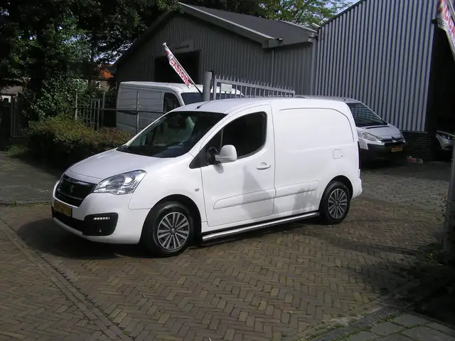 Peugeot Partner