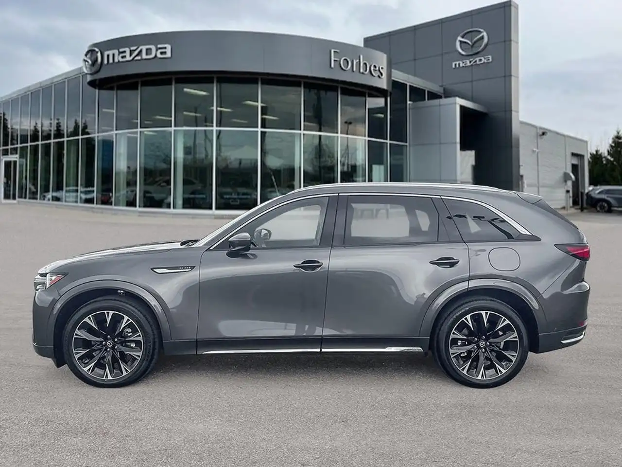 Mazda CX-90 PHEV снимка Mazda CX-90 PHEV