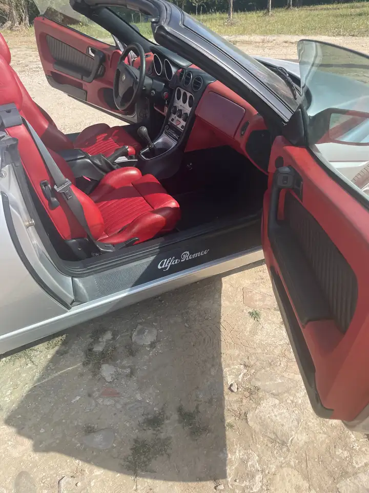 Alfa Romeo Spider red style red stile, foto 8