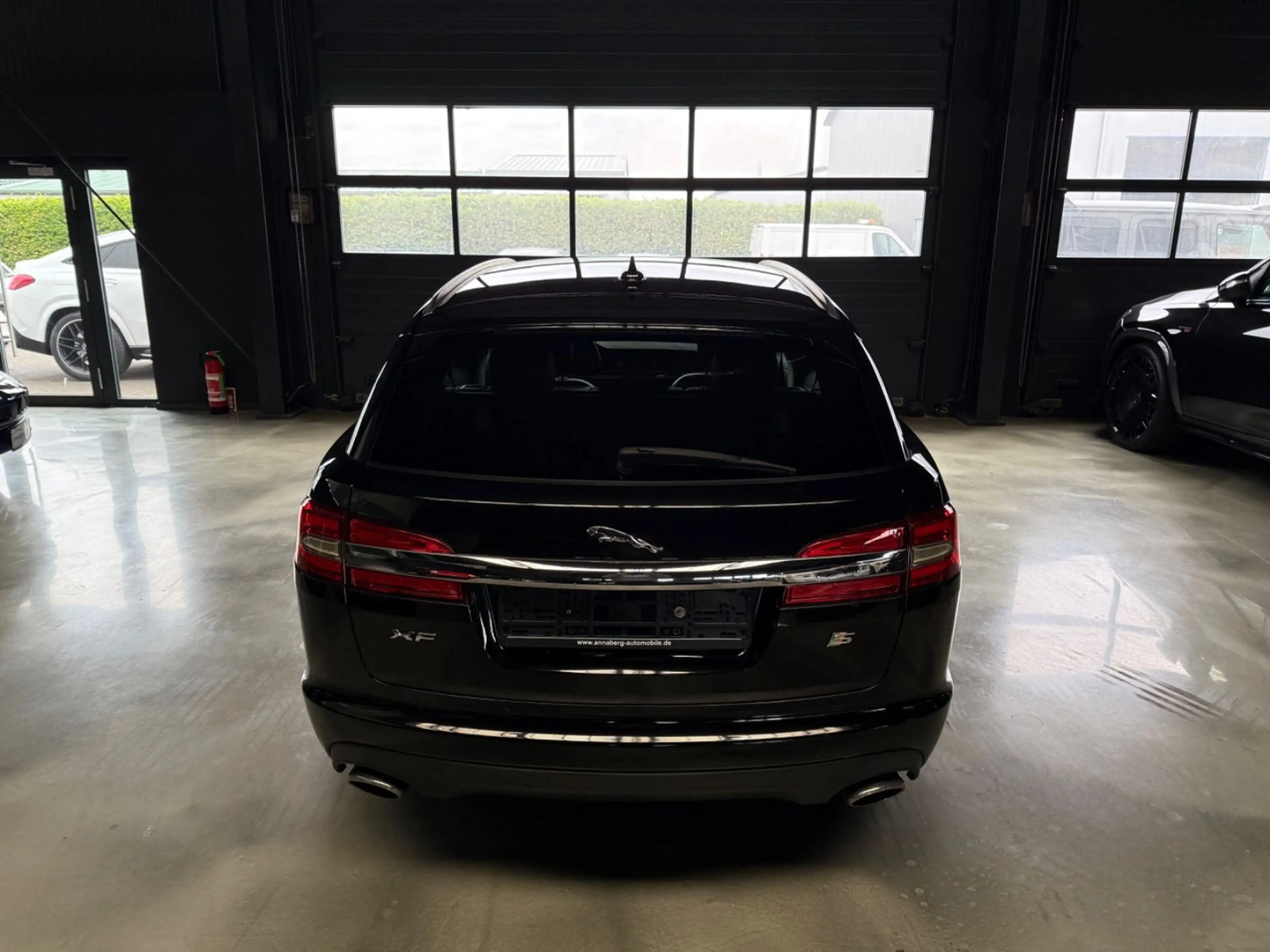 Jaguar XF S SPORTBRAKE SITZBELÜFTUNG/19"/MERIDIA — photo 6