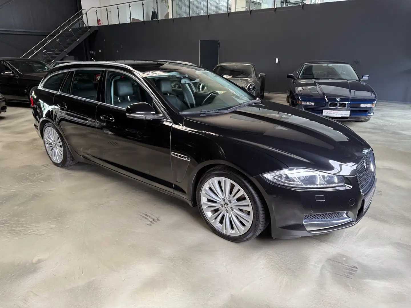 Jaguar XF S SPORTBRAKE SITZBELÜFTUNG/19"/MERIDIA Fekete - 2