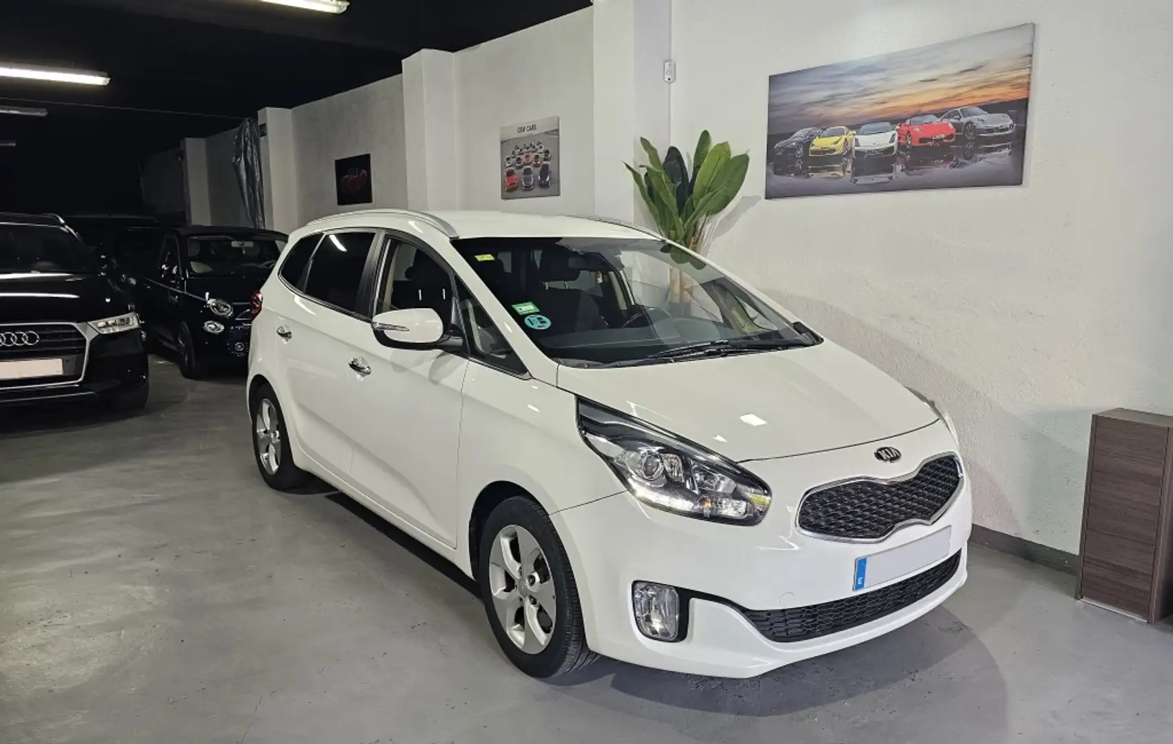 Kia Carens 1.6 GDi Drive Blanc - 1