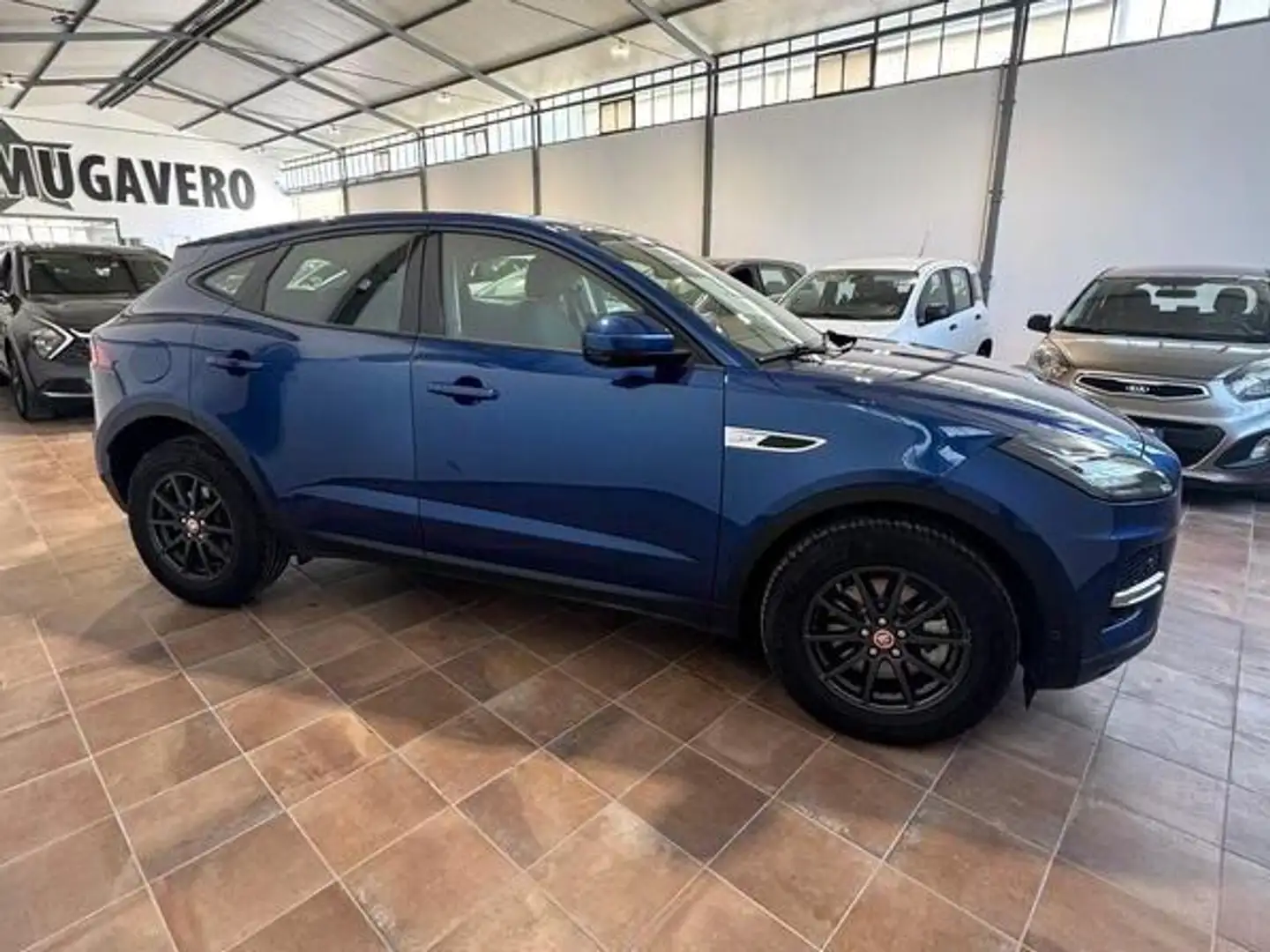Jaguar E-Pace 2.0d 163cv 4WD 4x4 AUTOMATICA Anno 2021 Blu/Azzurro - 2