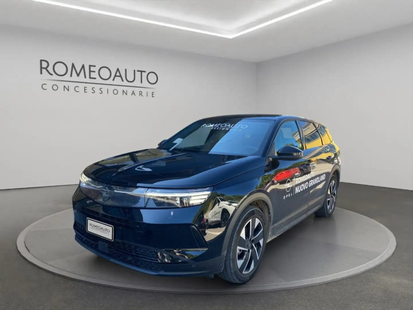 Opel Grandland 1.2 Hybrid 136 CV EDCT GS Nero - 2