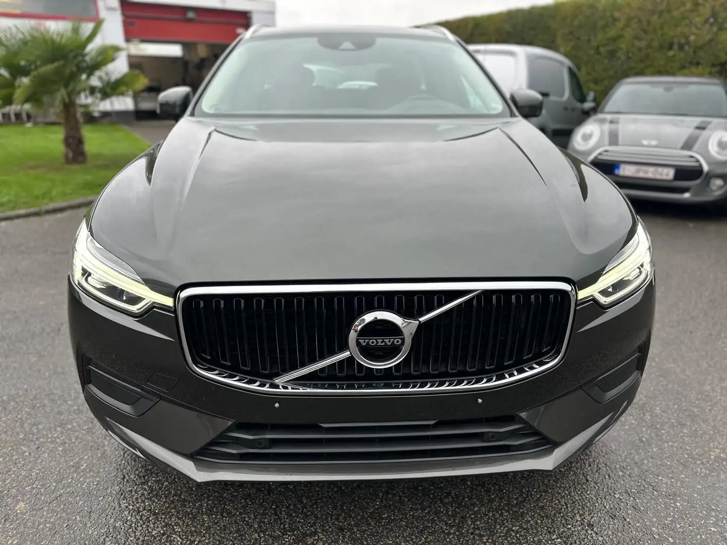 Volvo XC60 XC60 2.0 T4 Momentum Geartronic Gris - 2