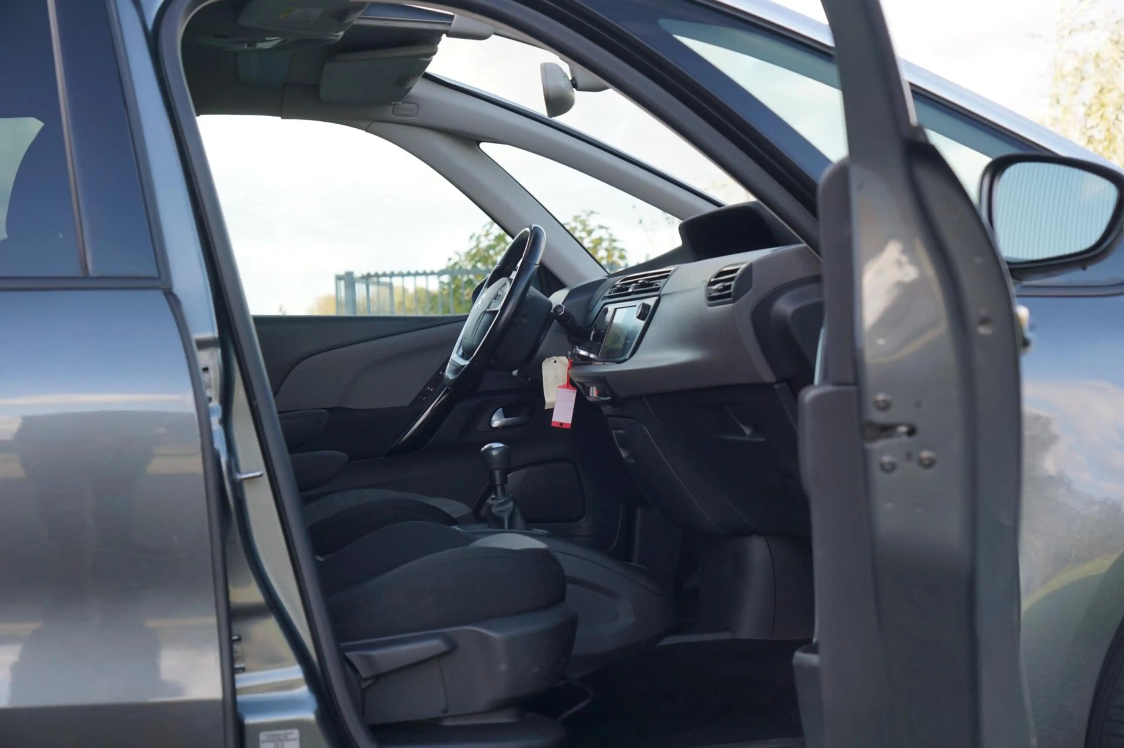 Citroen Grand C4 Picasso 1.2 PureTech 130pk 7persoons Business - Gris Shark — photo 16