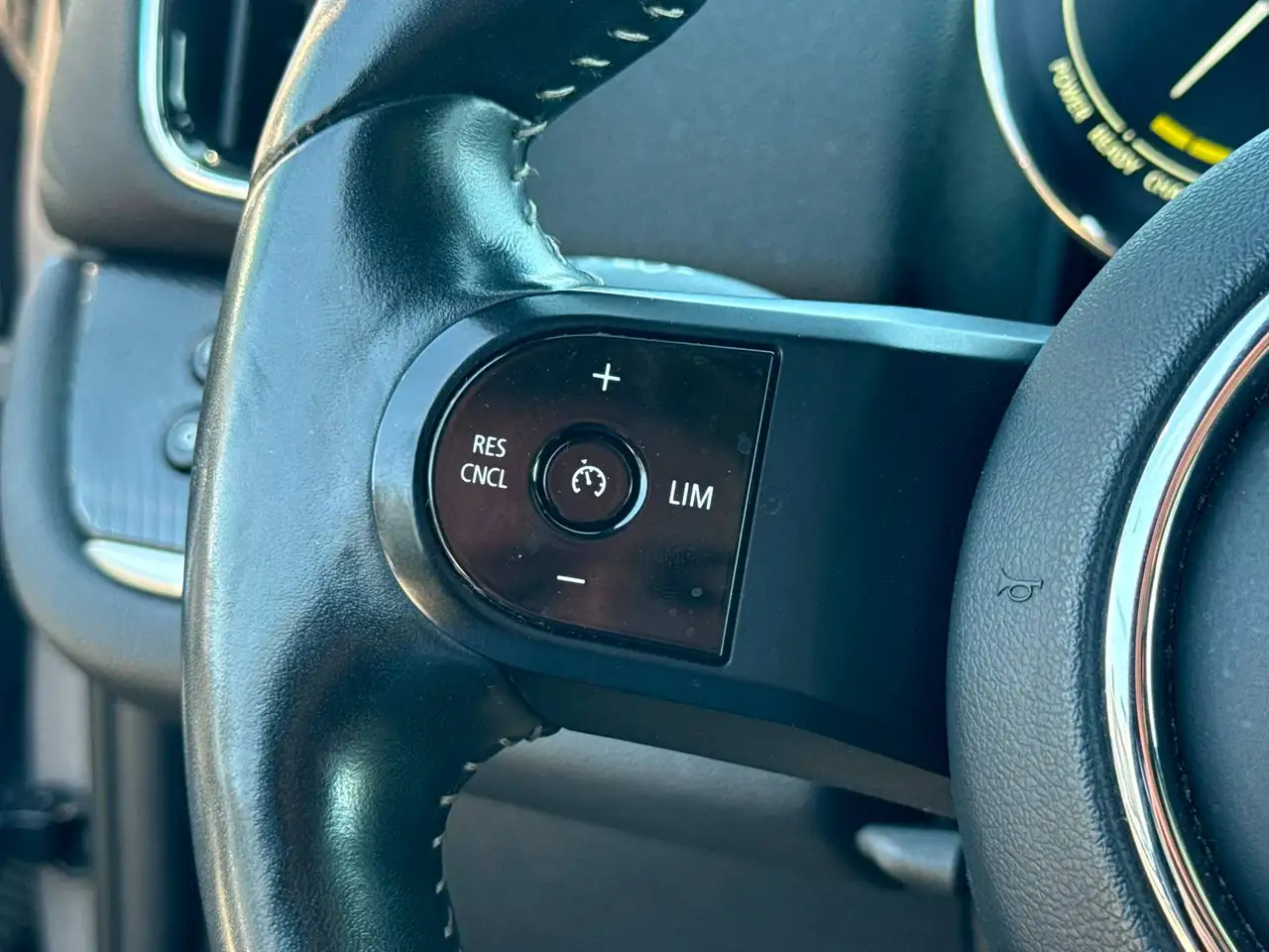 MINI Countryman FULL OPTIONS / HK / TOIT PANO / CARPLAY / CAMERA / CUIR /, миниатюра 20
