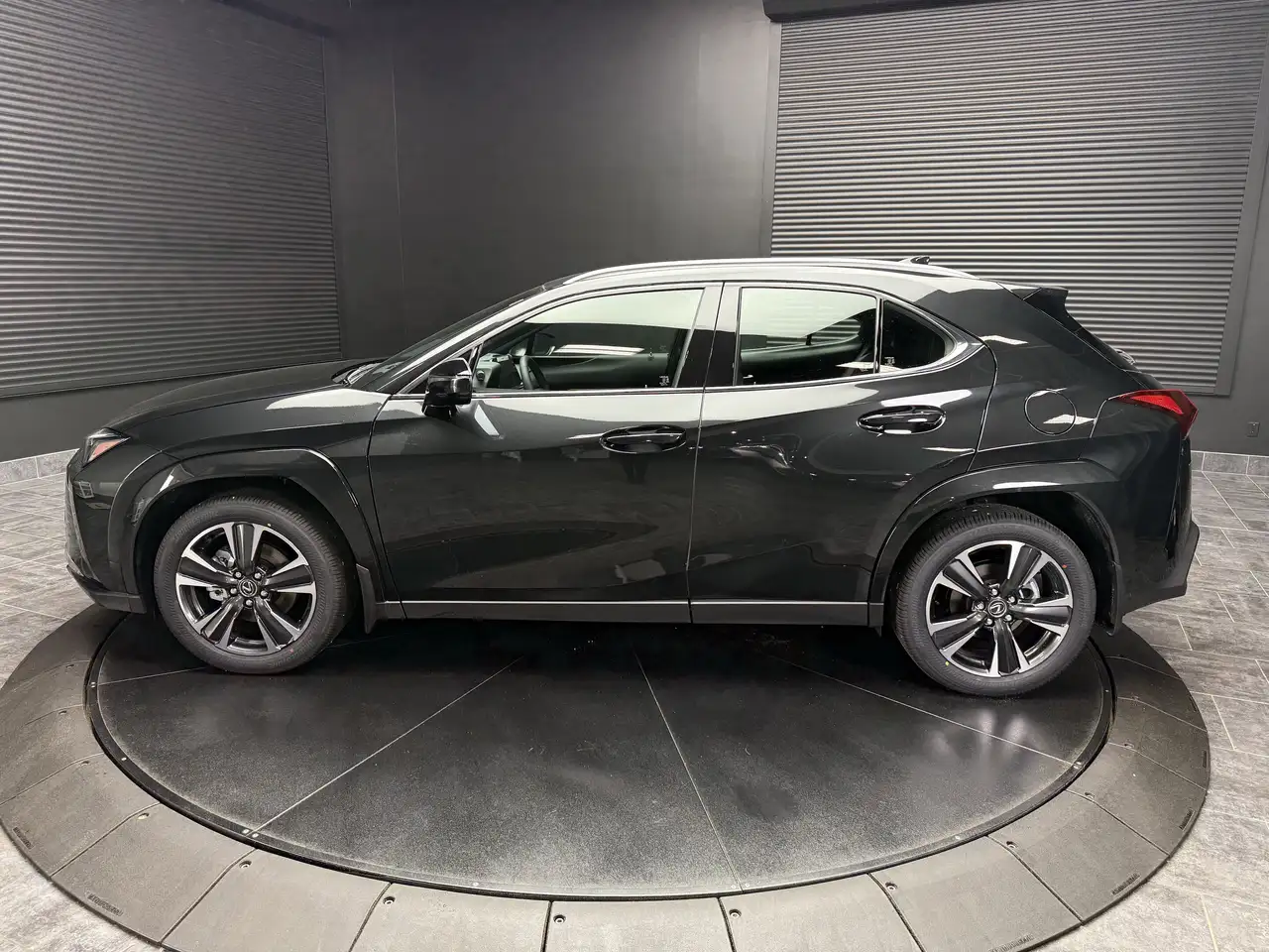 Lexus UX снимка Lexus UX