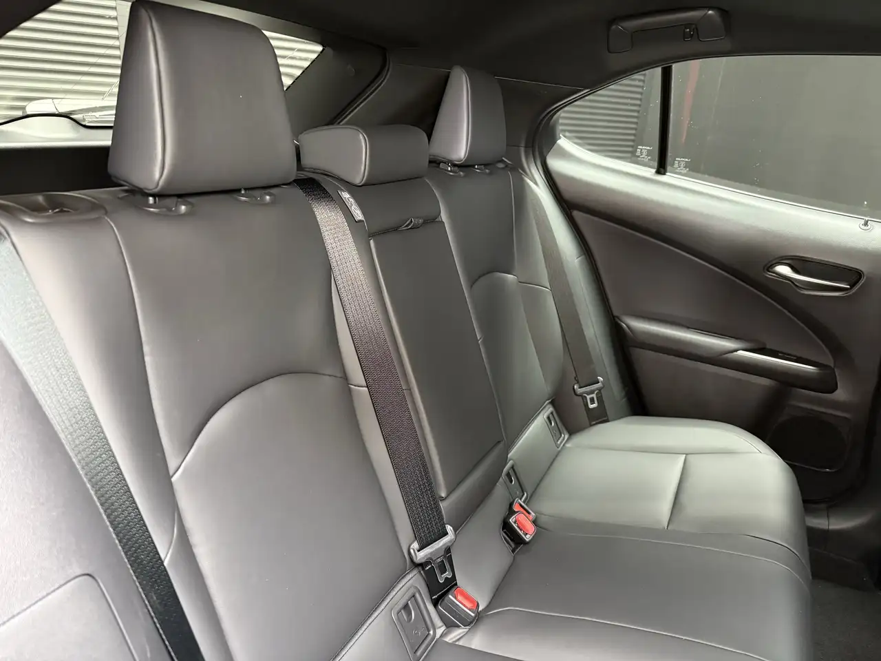 Lexus UX снимка Lexus UX