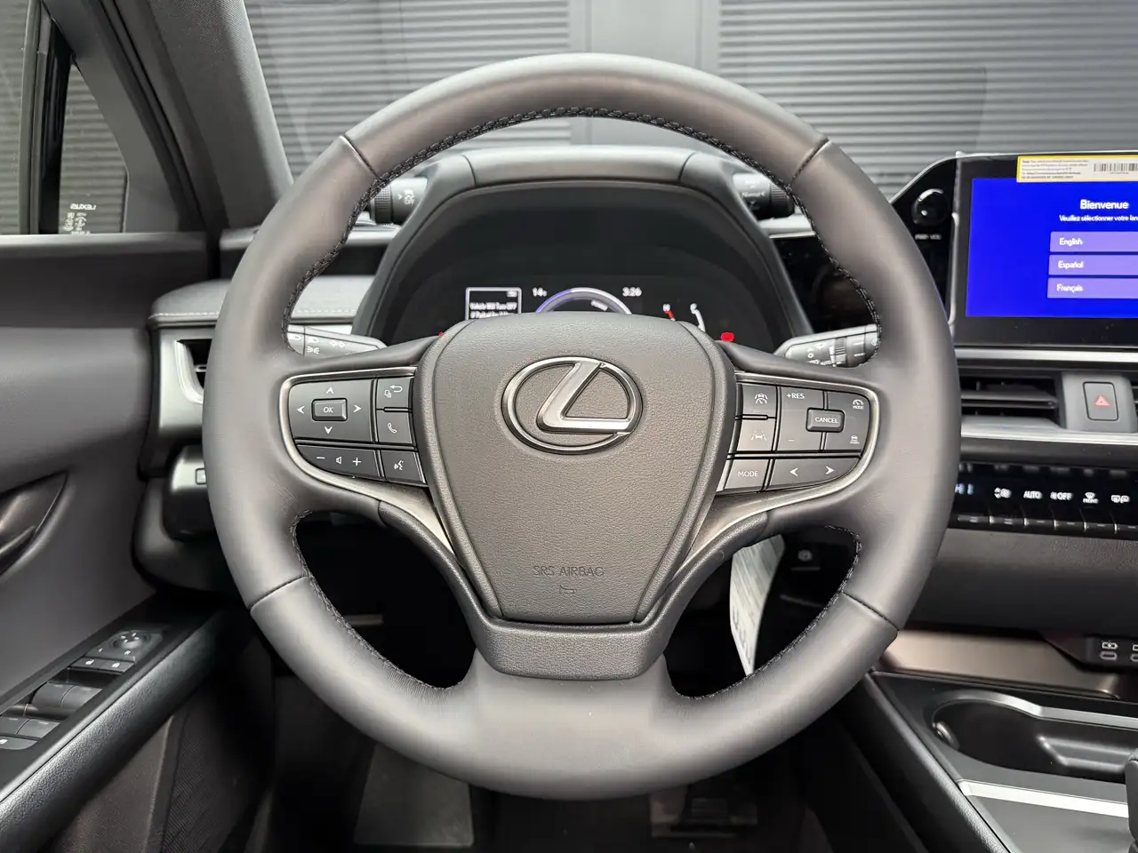 Lexus UX снимка Lexus UX