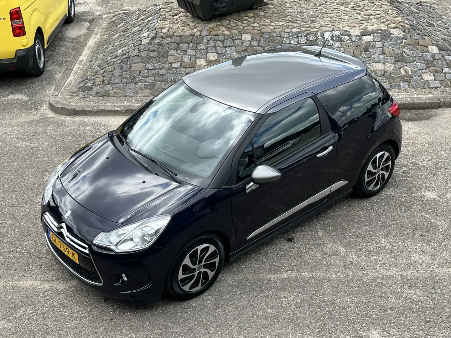 Citroen DS3 1.6 BlueHDi Business LED NAVI CRUISE ECC Blauw - 2