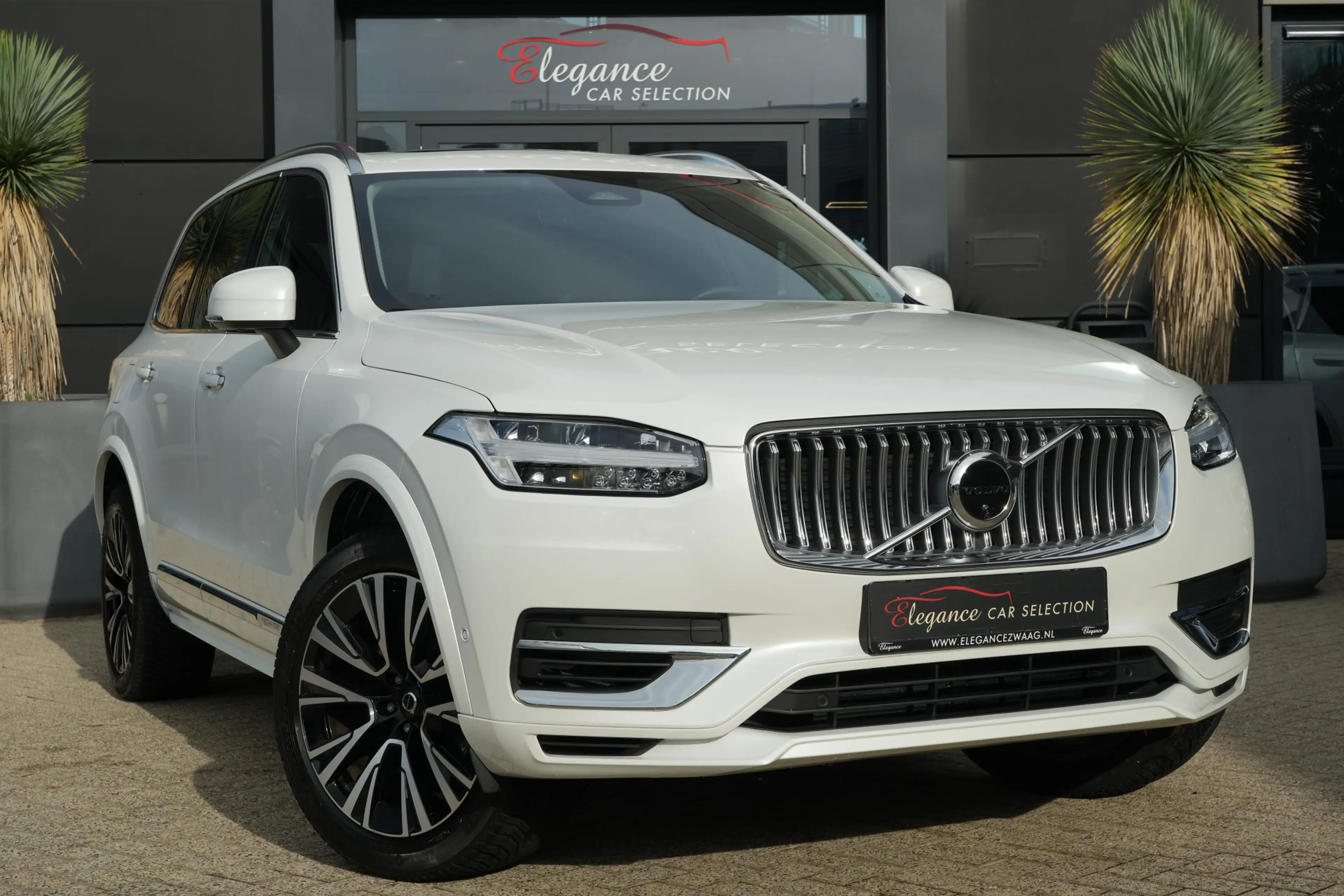 Volvo XC90 2.0 T8 Recharge AWD Plus Bright | 455 PK | Panoram — photo 8