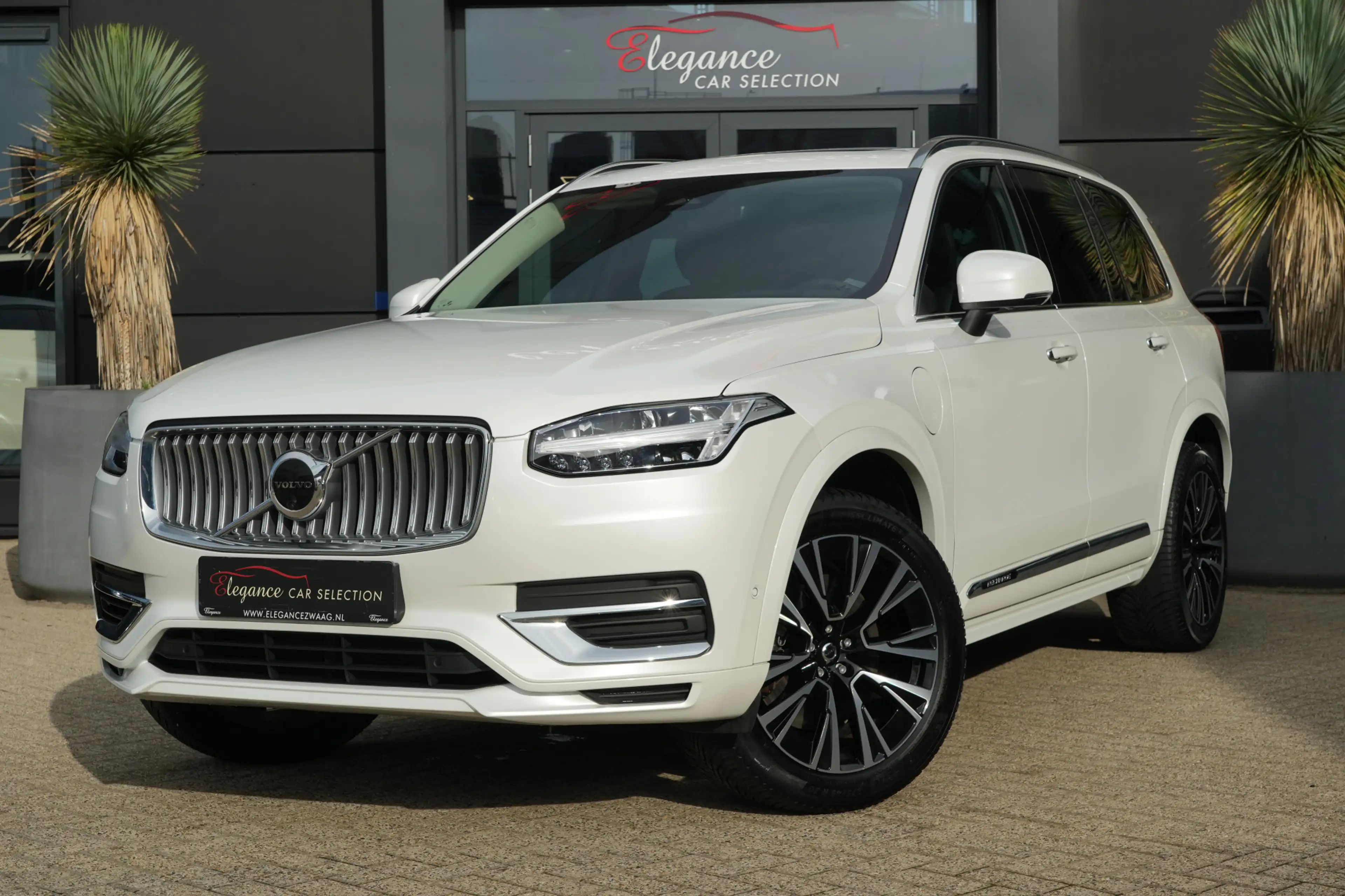 Volvo XC90 2.0 T8 Recharge AWD Plus Bright | 455 PK | Panoram
