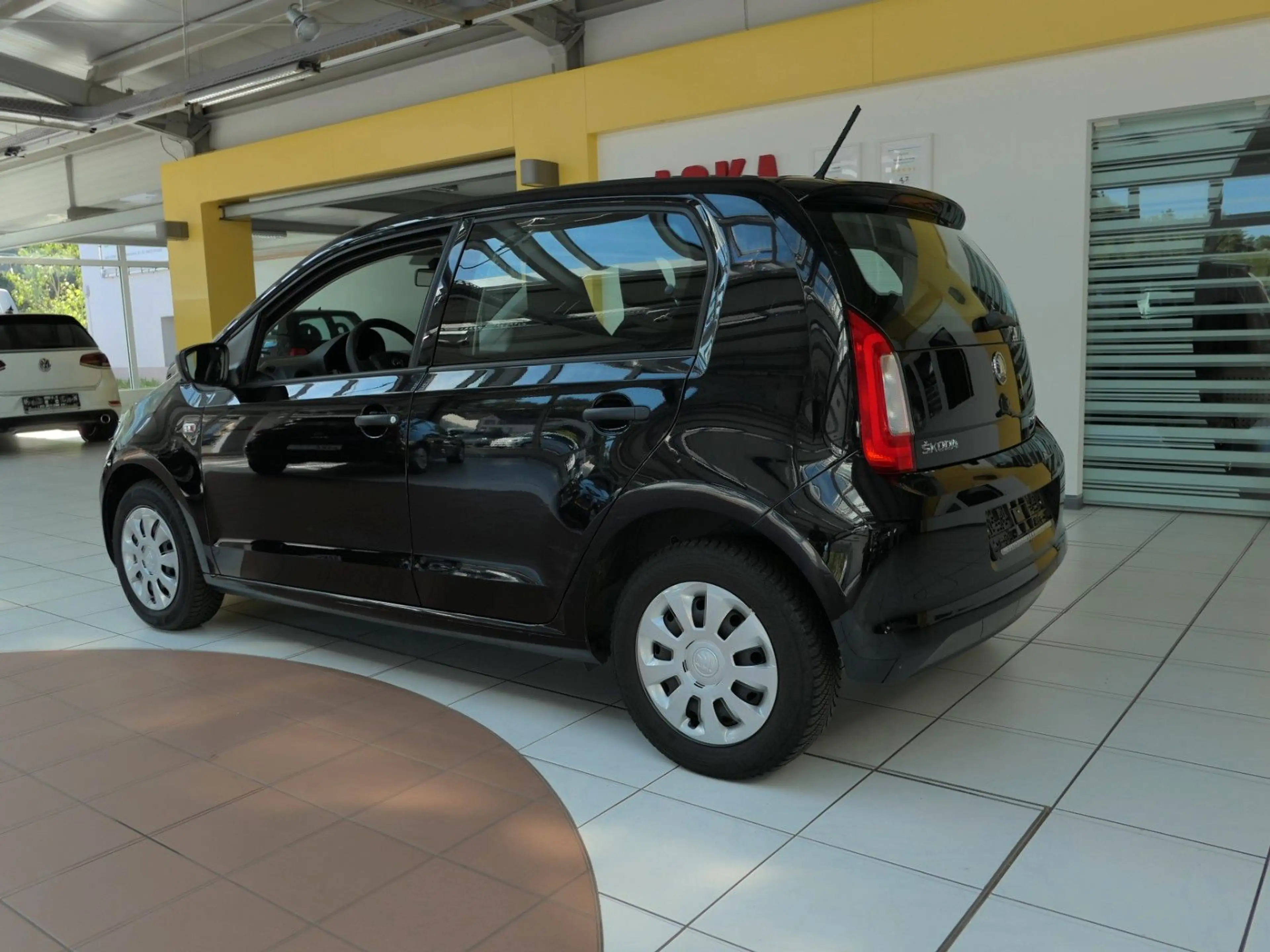 Skoda Citigo Active 4 Türen*Klimaanlage*el. FH*ZV Funk — photo 8